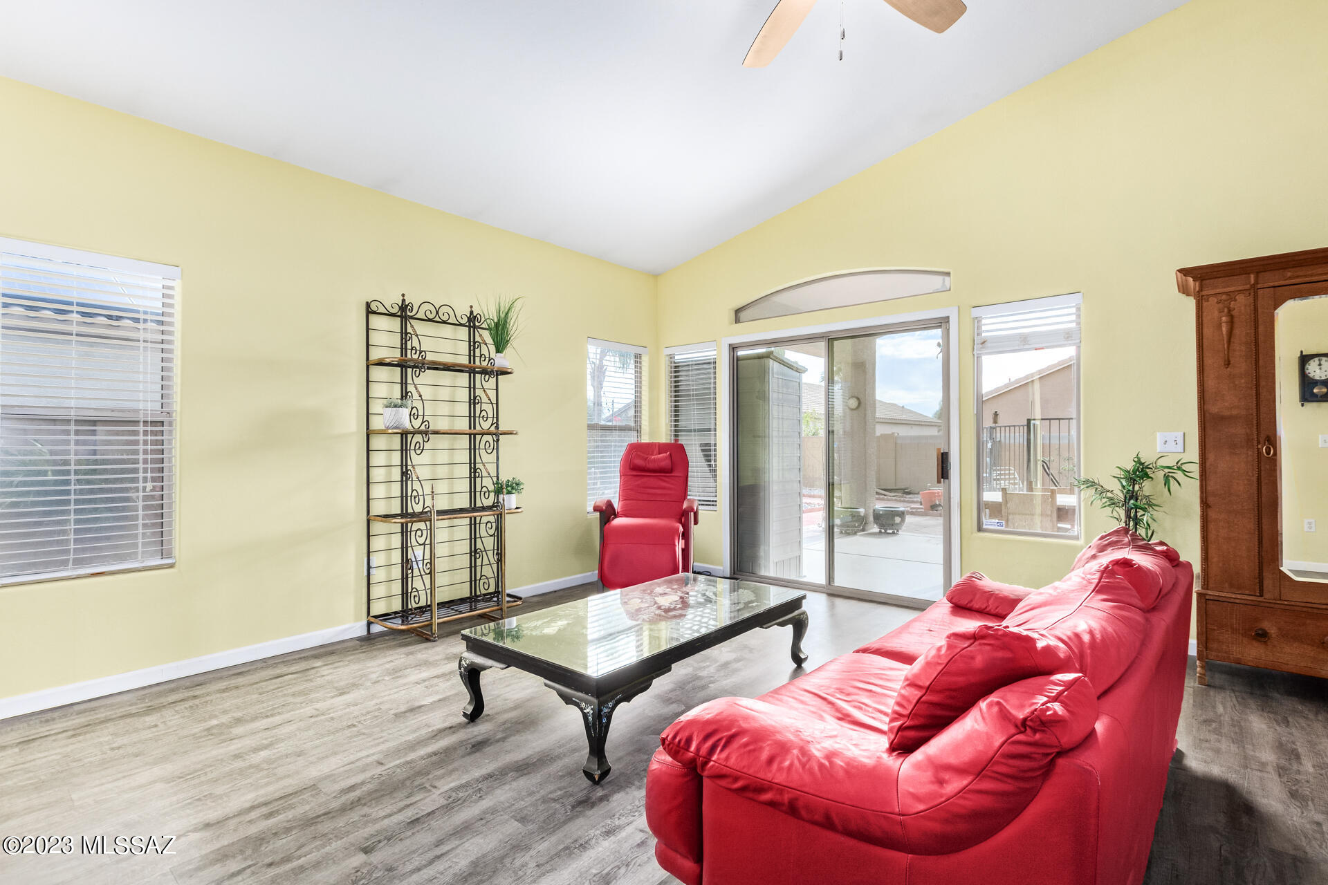 5681 W Cactus Garden Drive