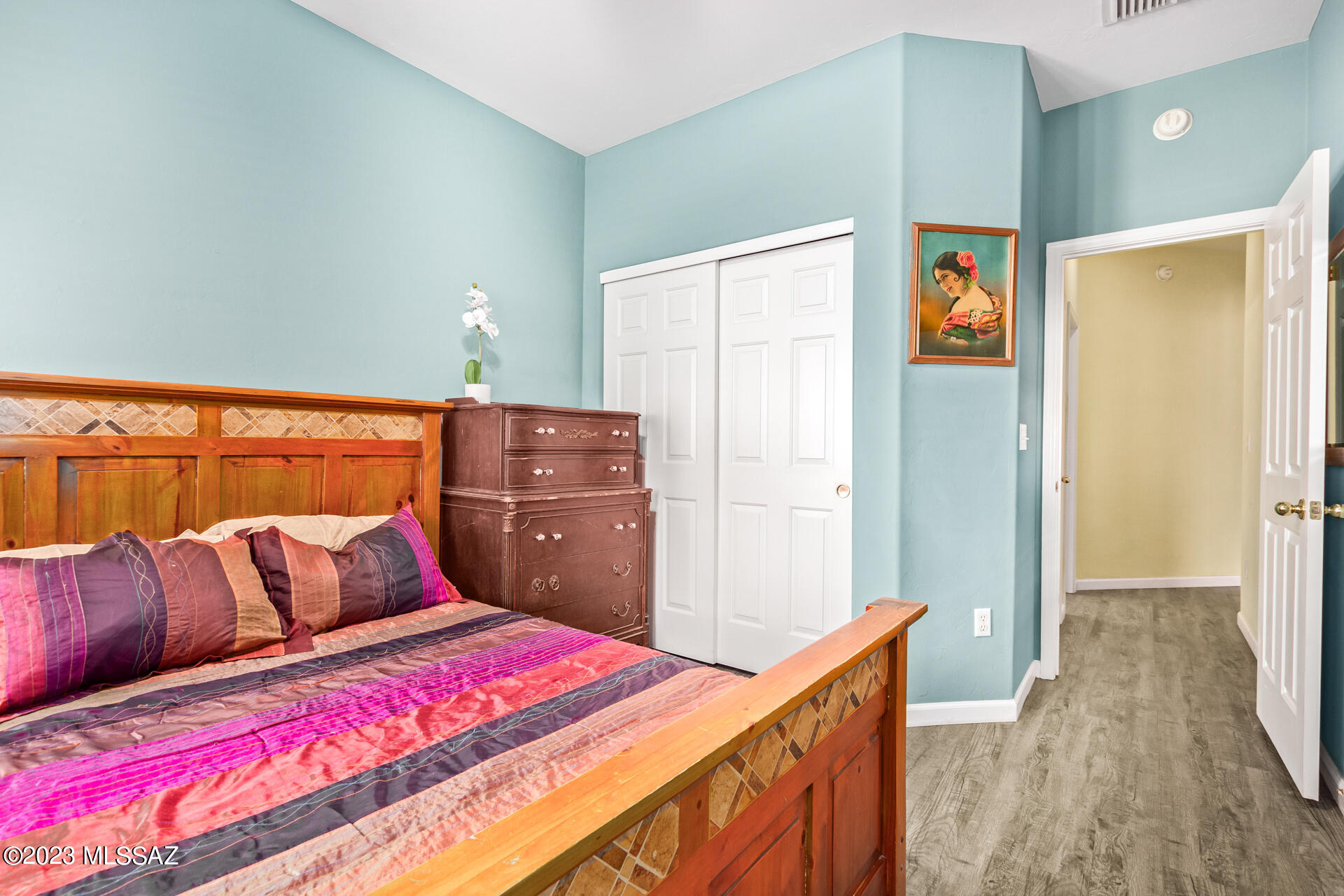 5681 W Cactus Garden Drive