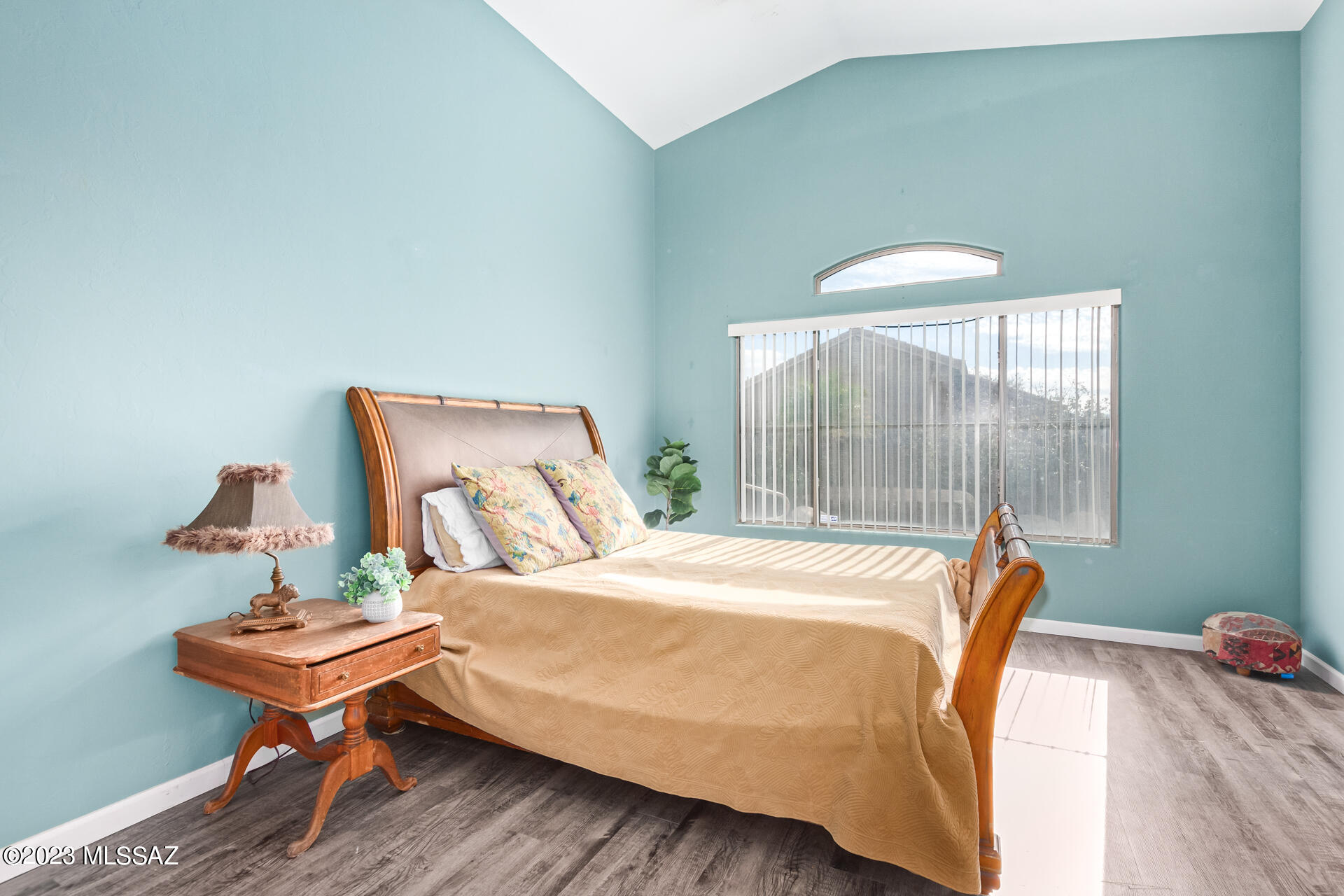 5681 W Cactus Garden Drive