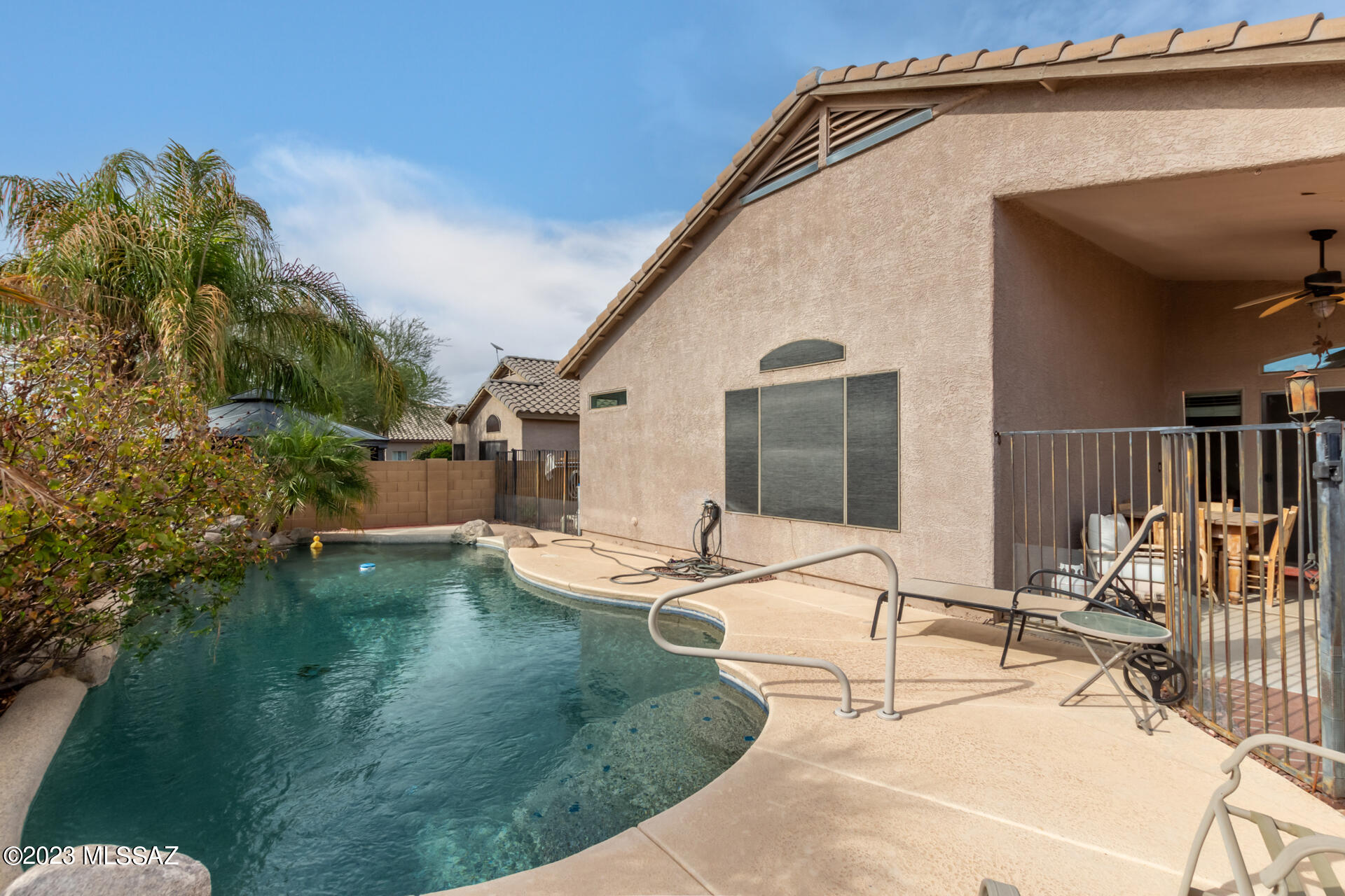 5681 W Cactus Garden Drive