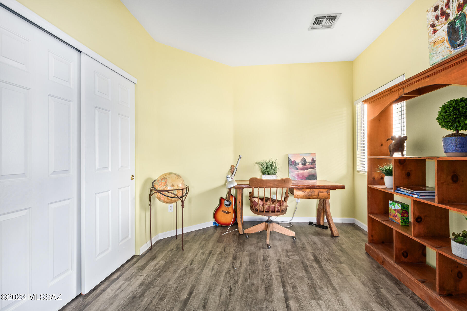 5681 W Cactus Garden Drive