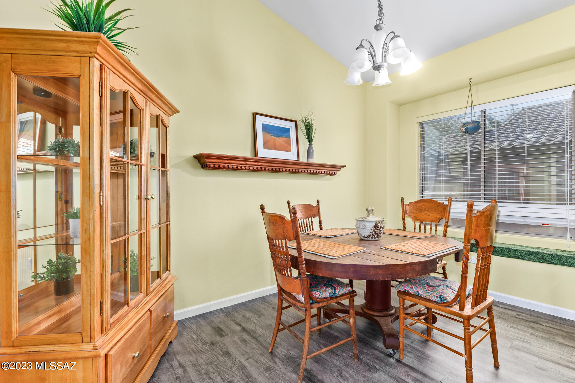 5681 W Cactus Garden Drive