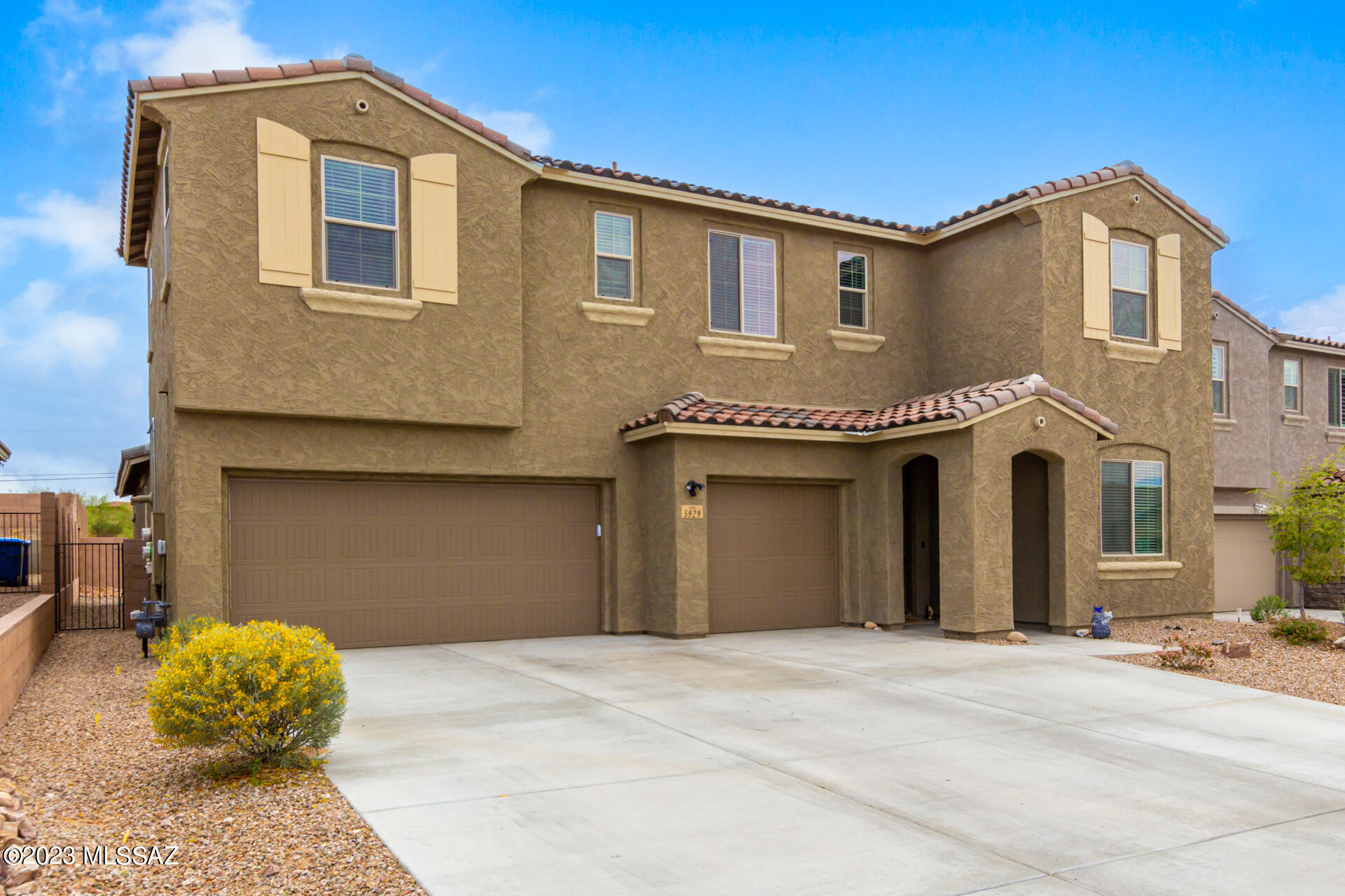 5929 W Indian Shadow Drive