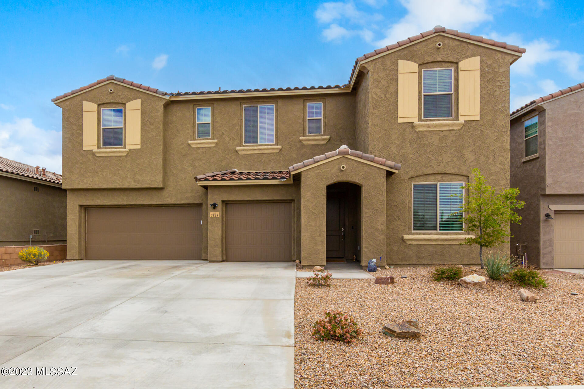 5929 W Indian Shadow Drive