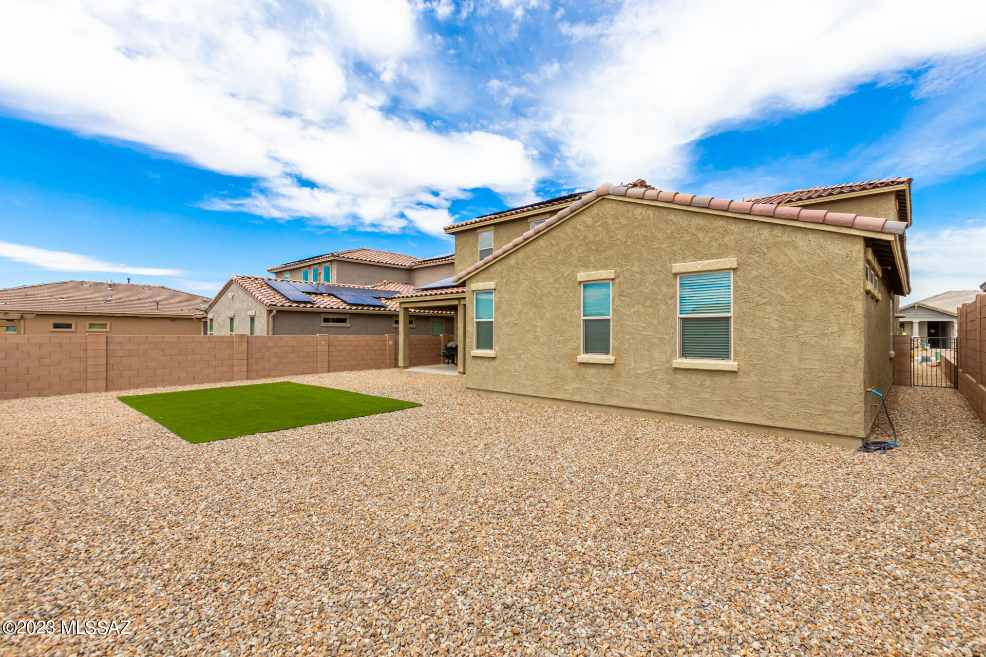 5929 W Indian Shadow Drive