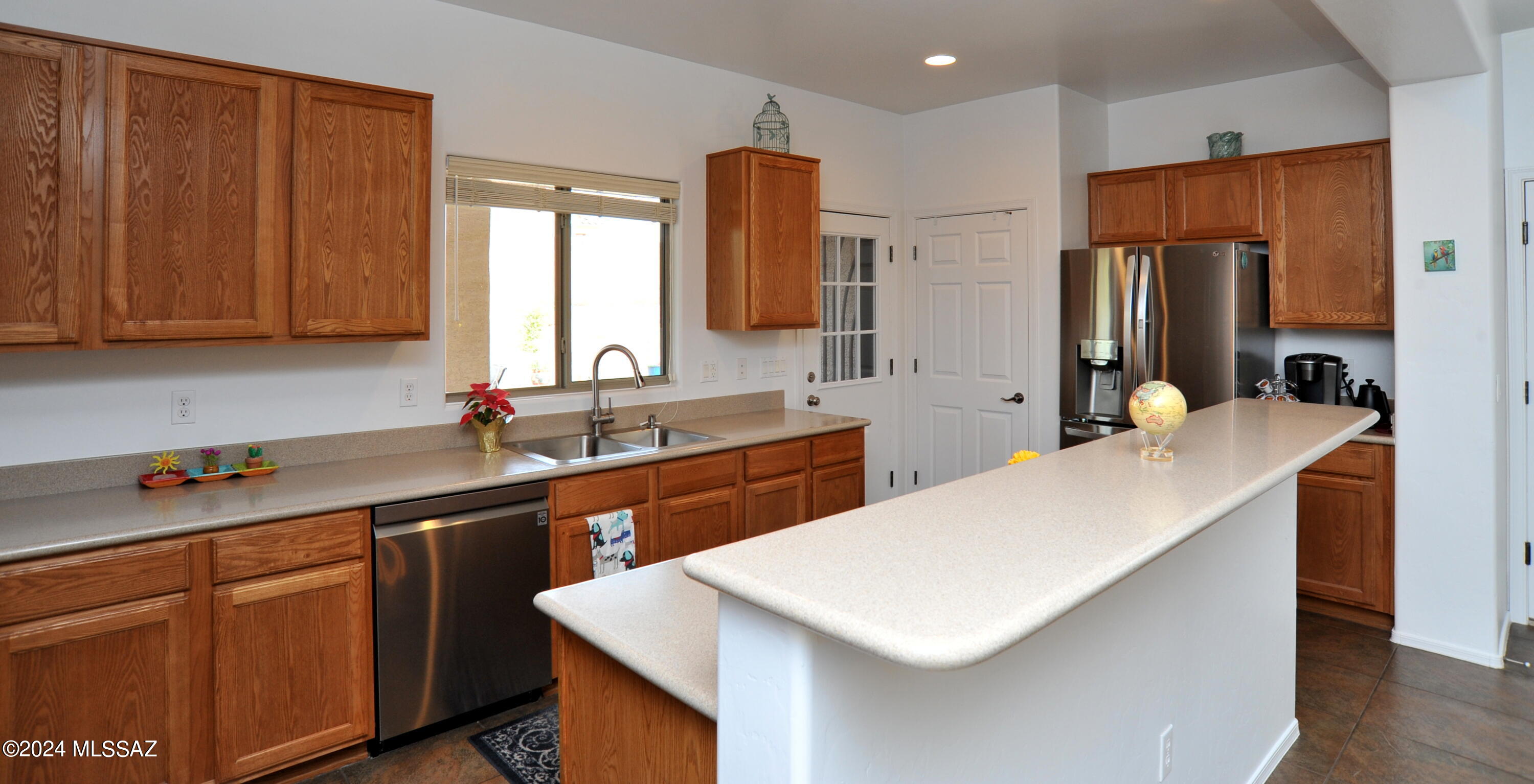 3380 W Wing Tip Drive