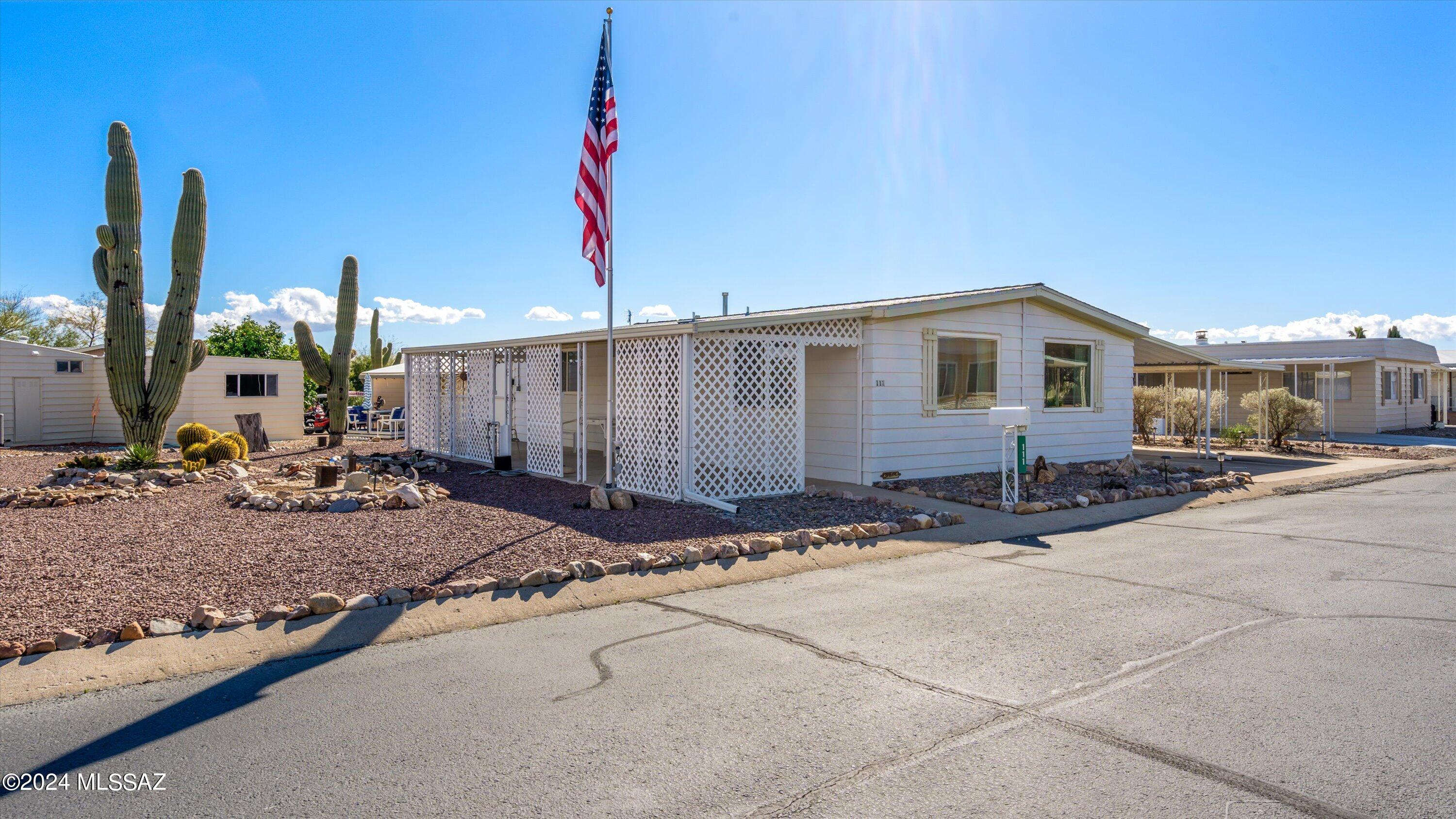 111 W Vesuvius Street