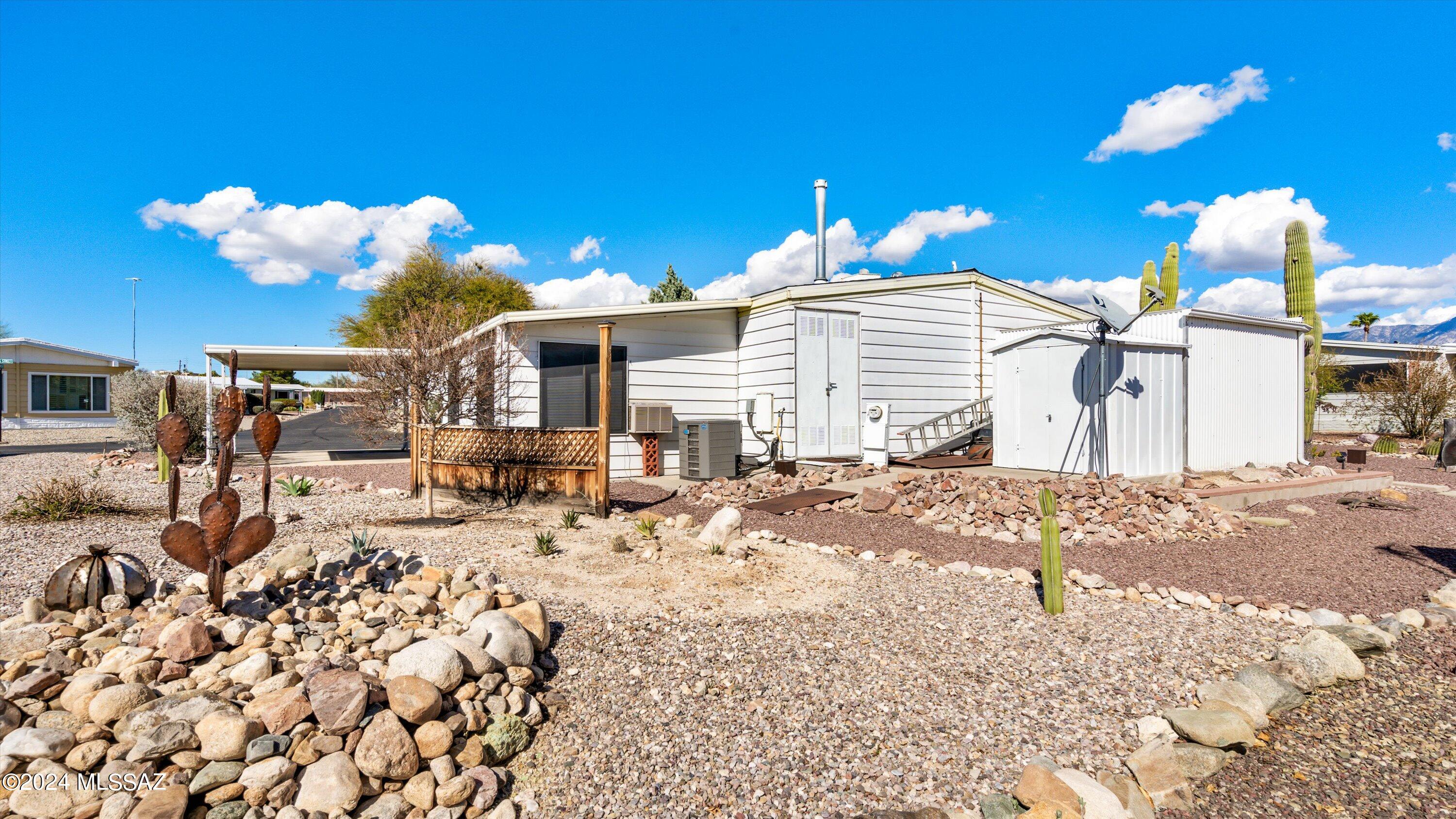 111 W Vesuvius Street