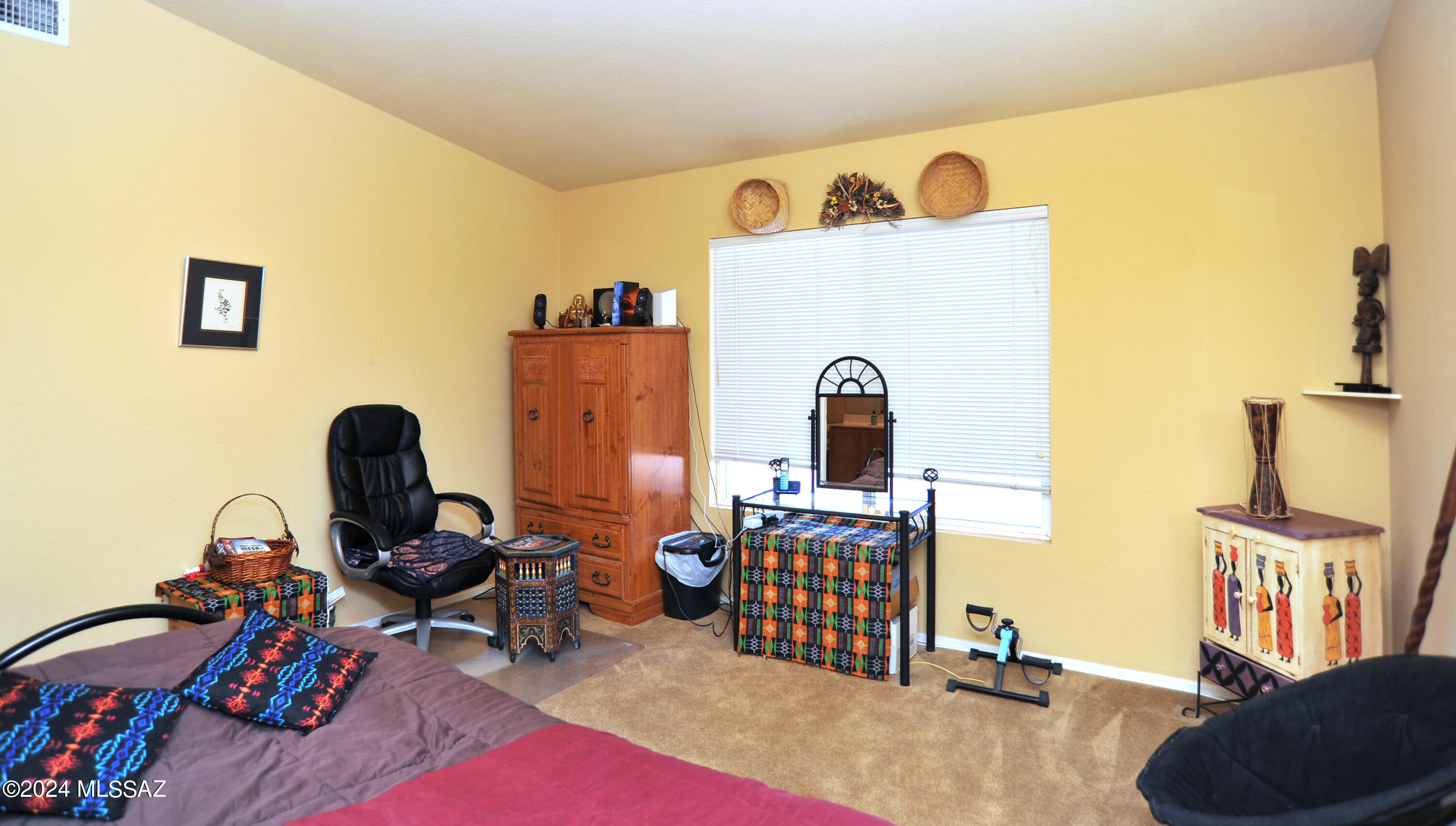 8662 N Silver Moon Way