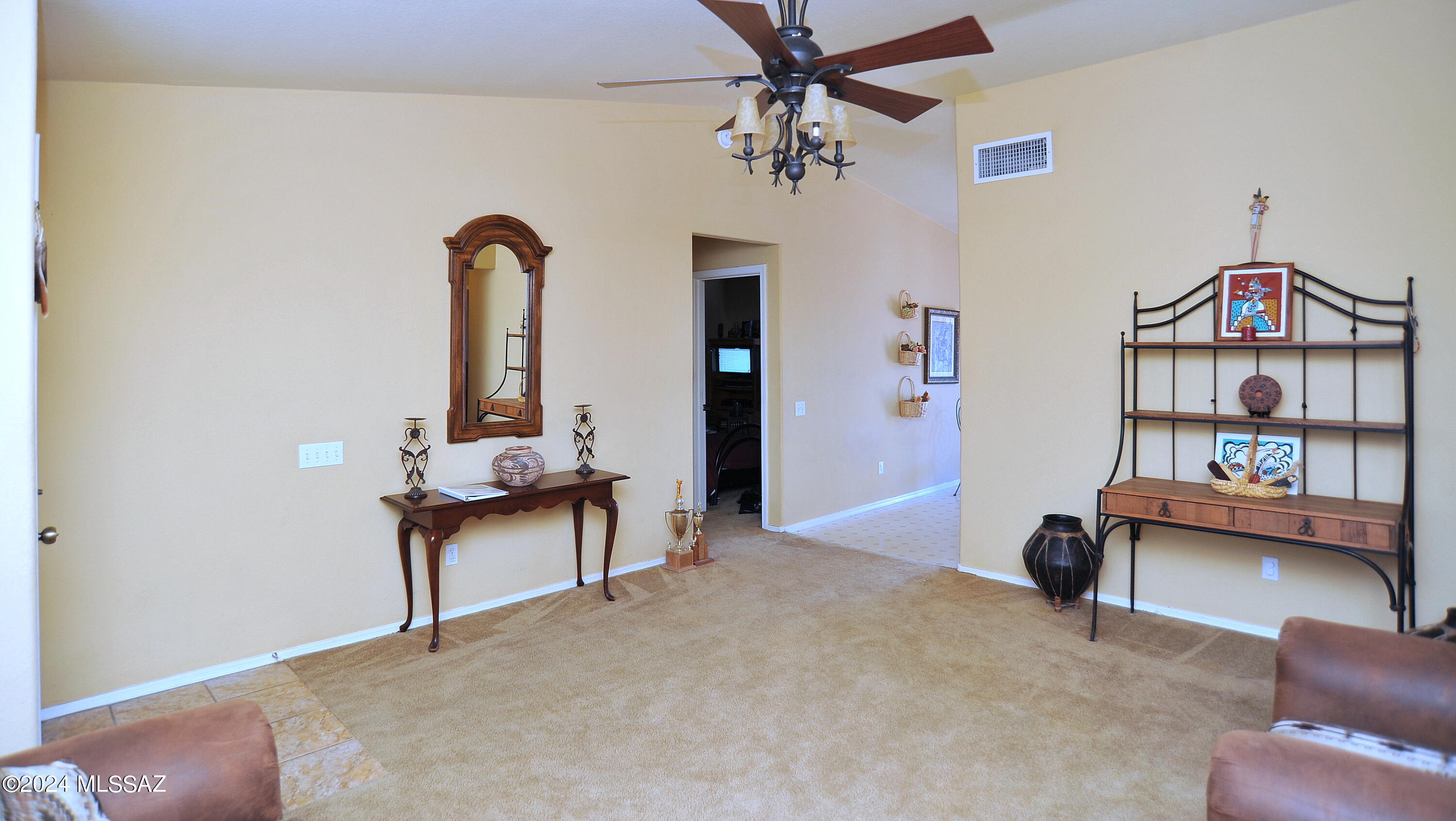 8662 N Silver Moon Way