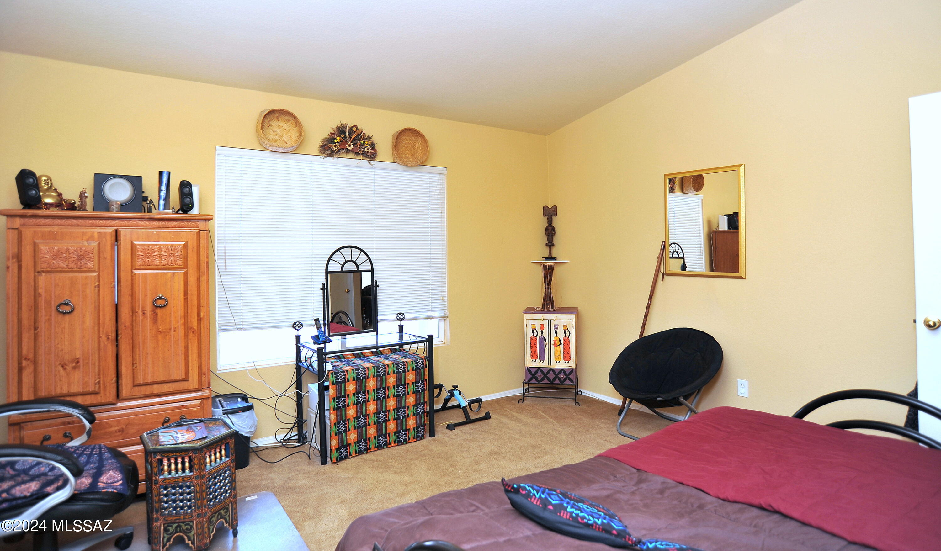 8662 N Silver Moon Way