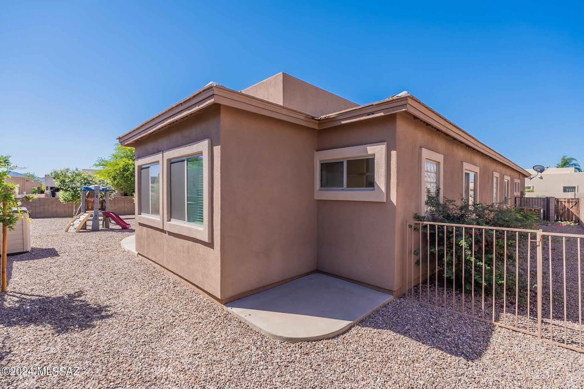 721 W Regulation Place