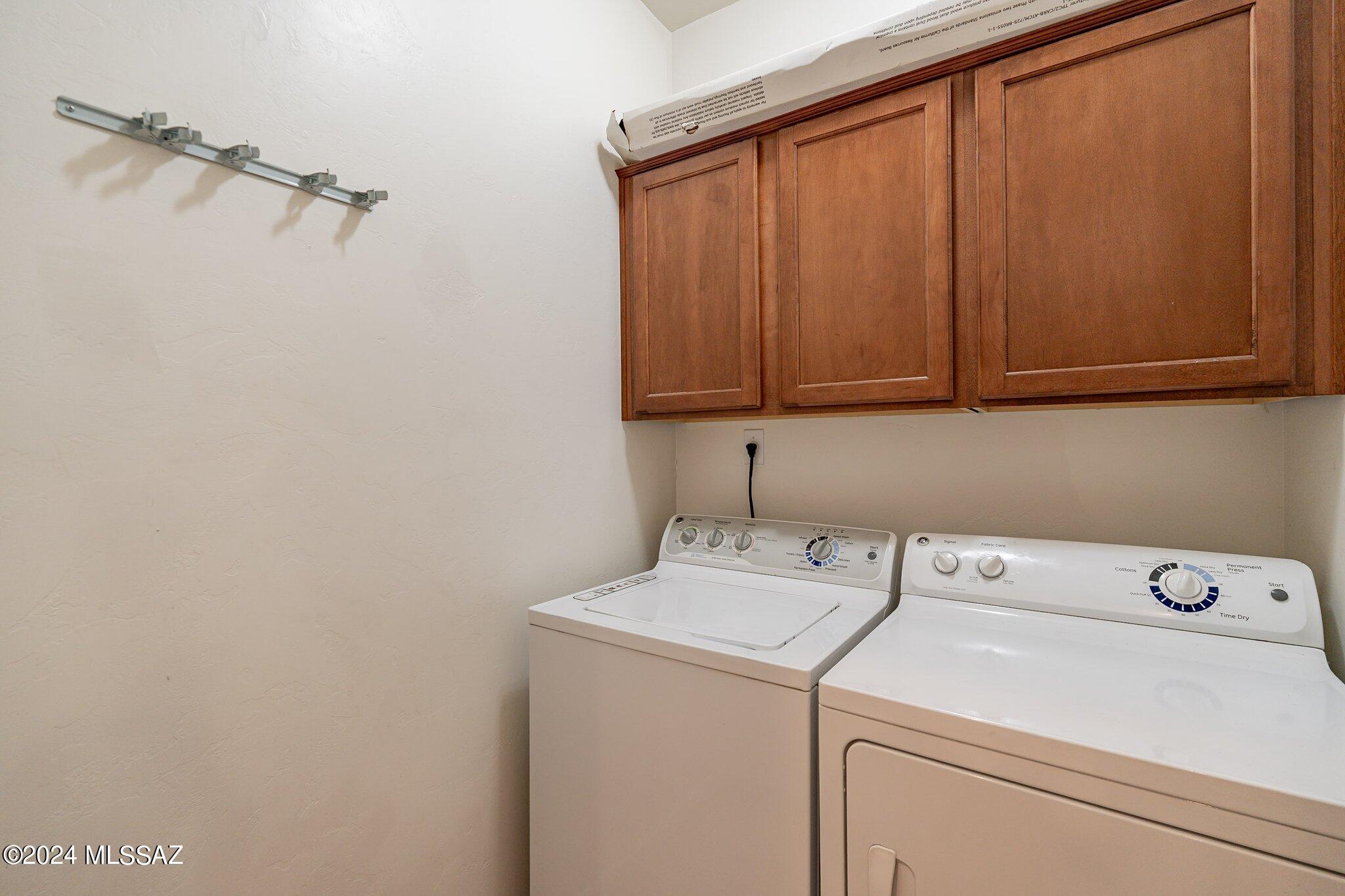 721 W Regulation Place