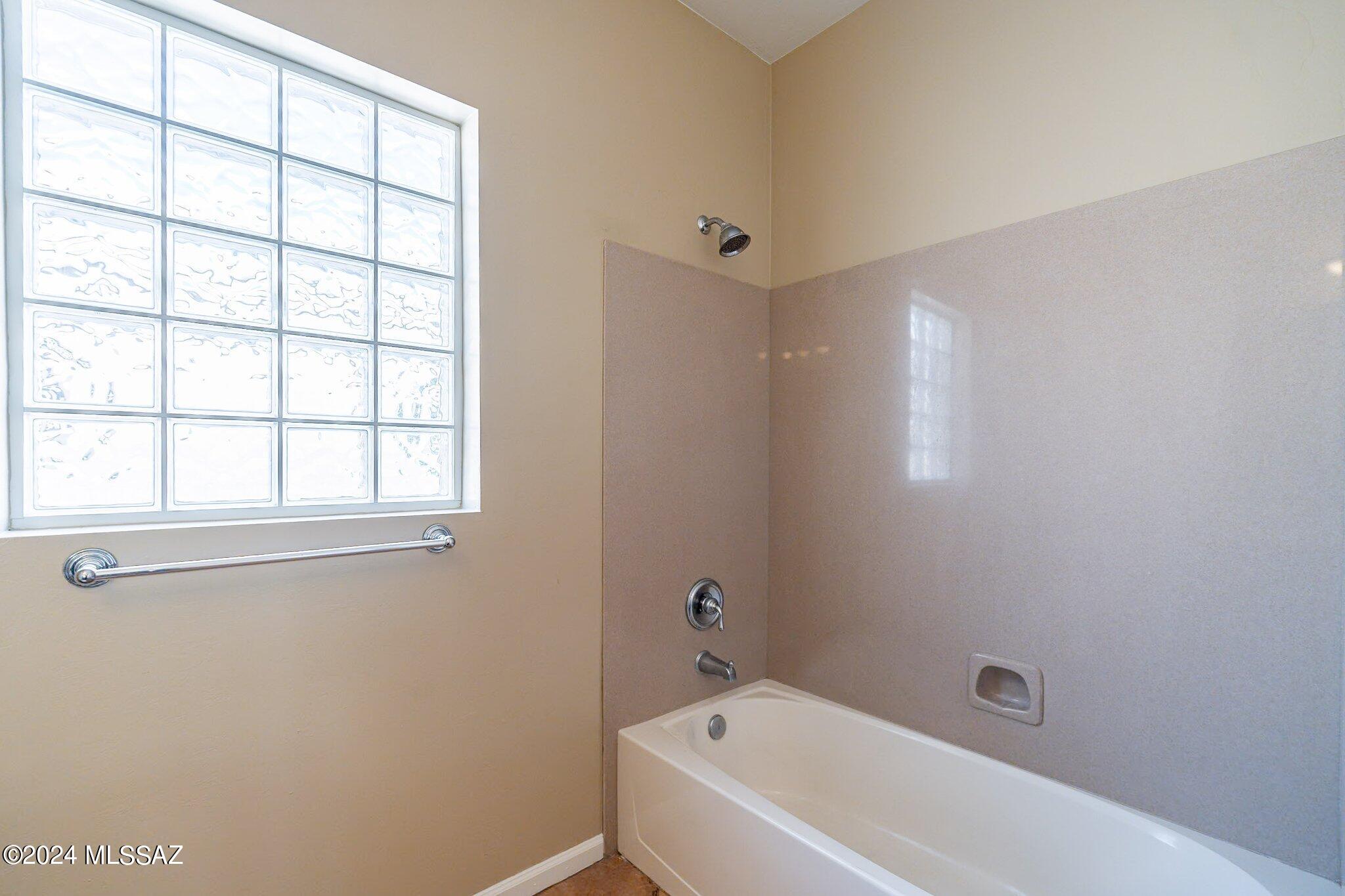 721 W Regulation Place