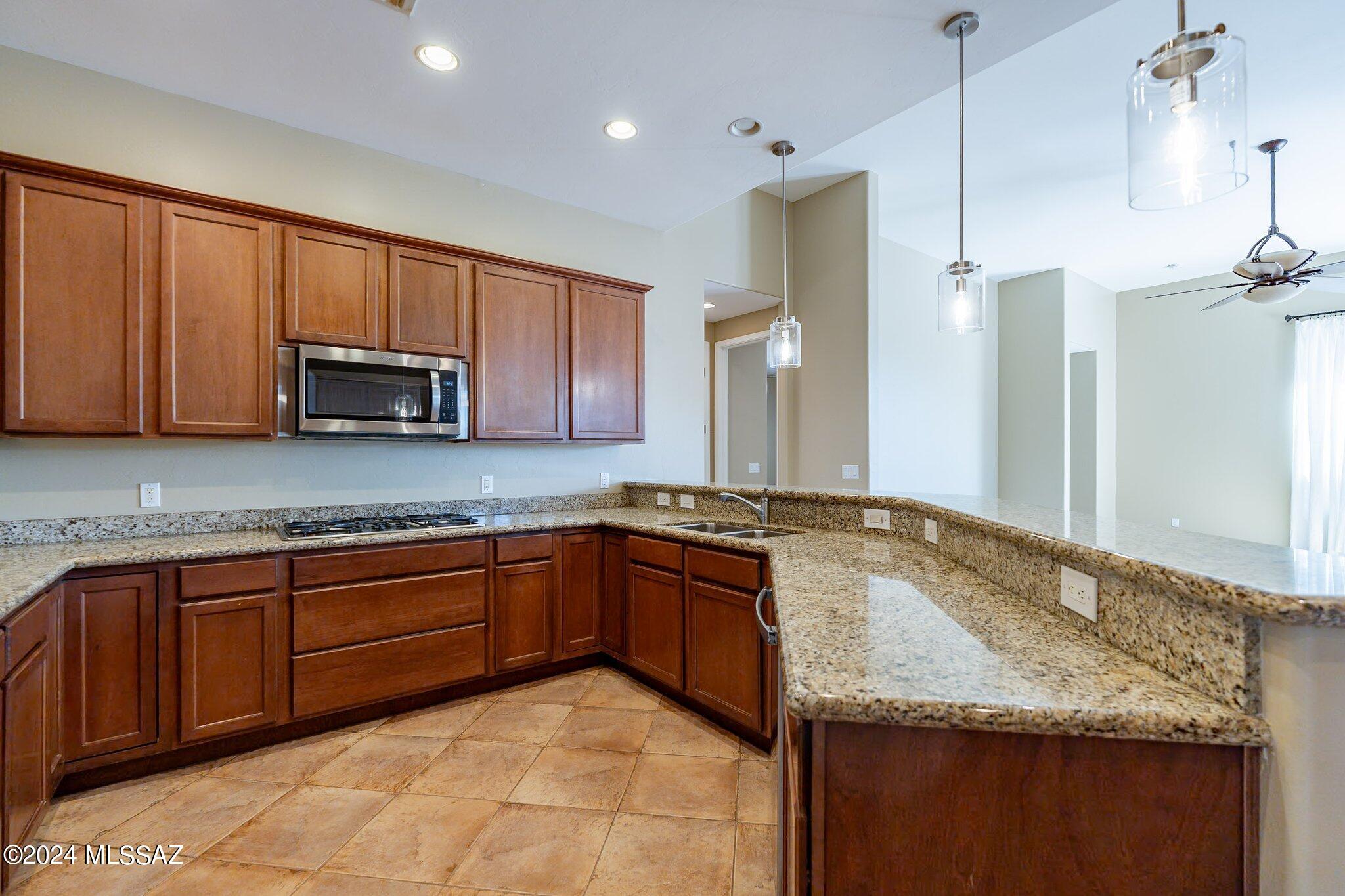 721 W Regulation Place