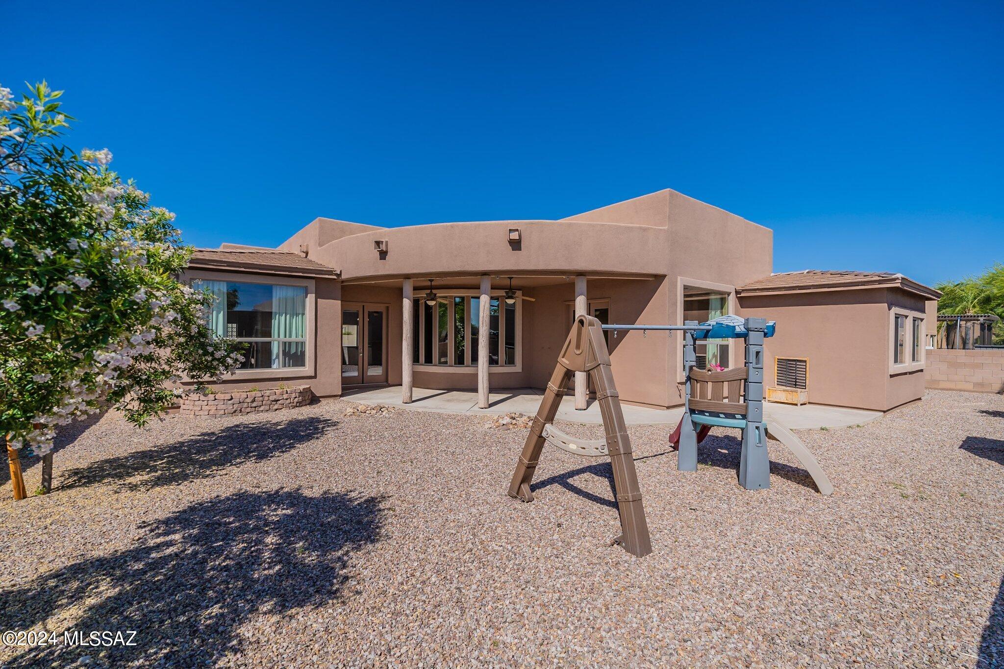 721 W Regulation Place