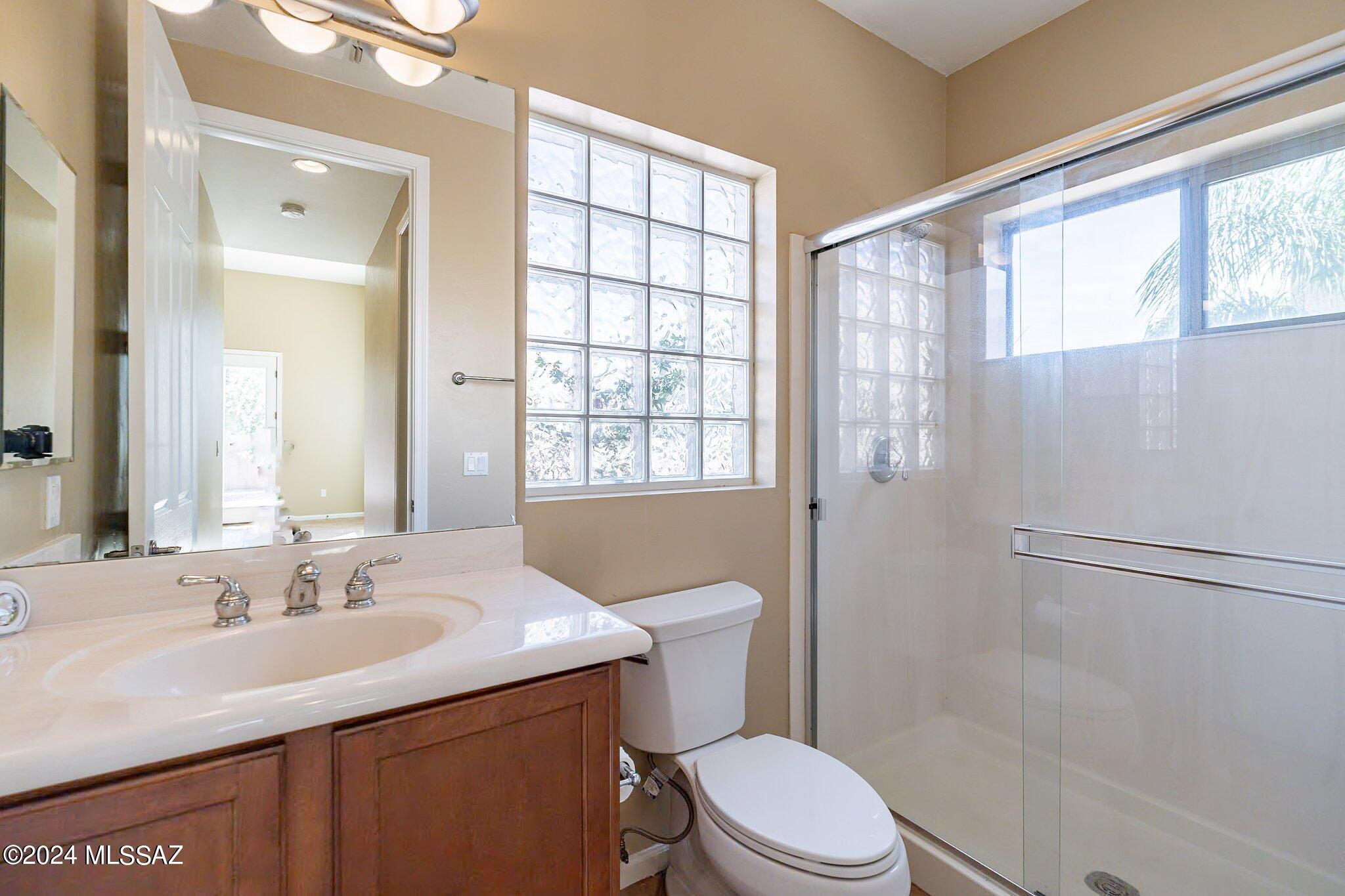 721 W Regulation Place