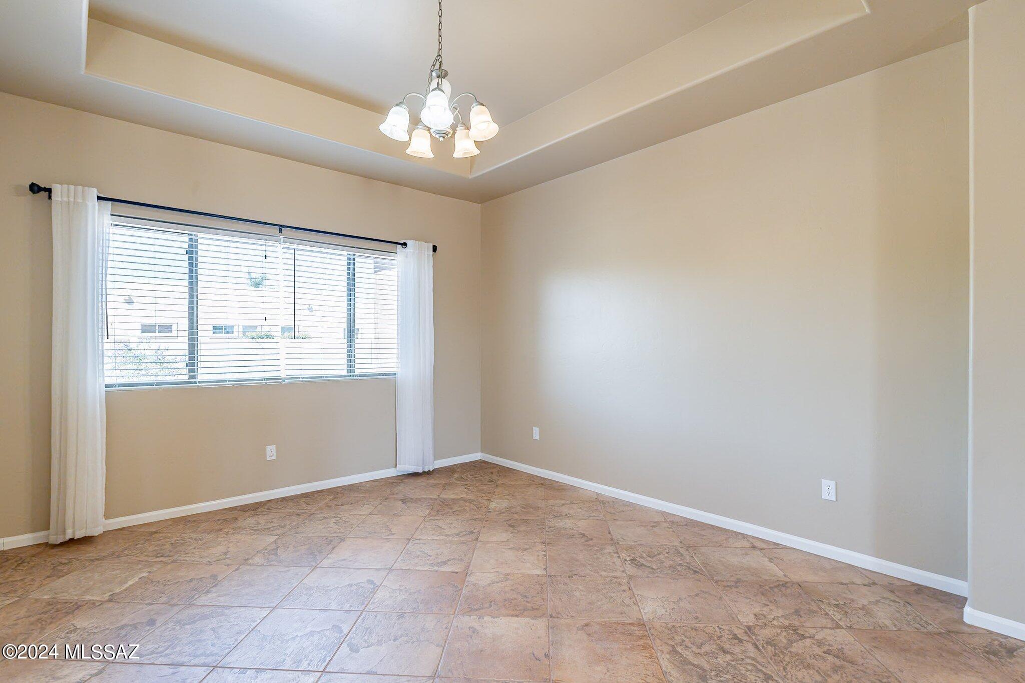 721 W Regulation Place