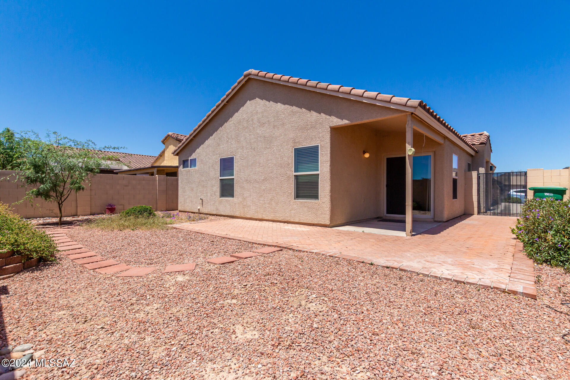 9066 N School Hill Drive