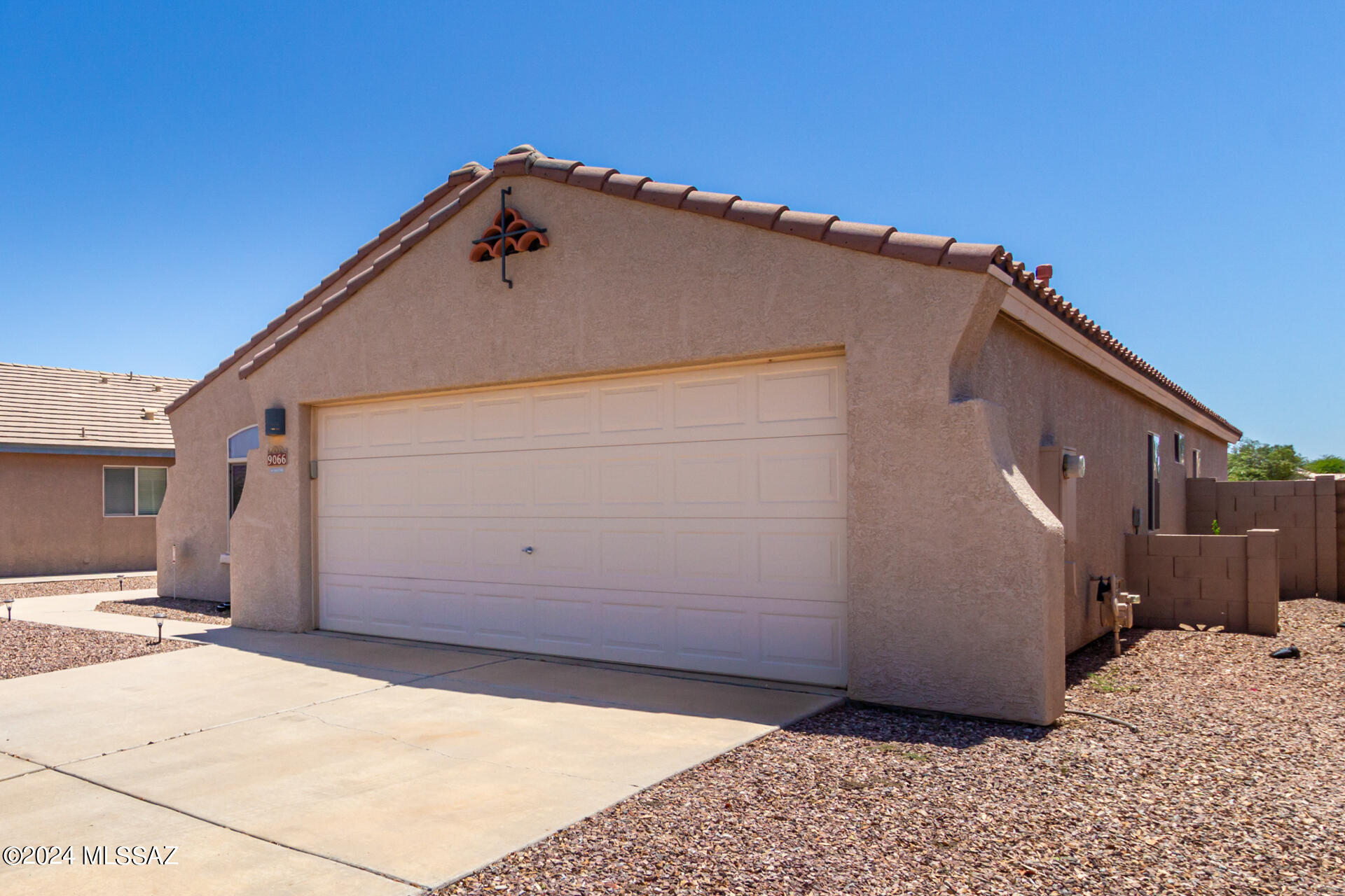 9066 N School Hill Drive