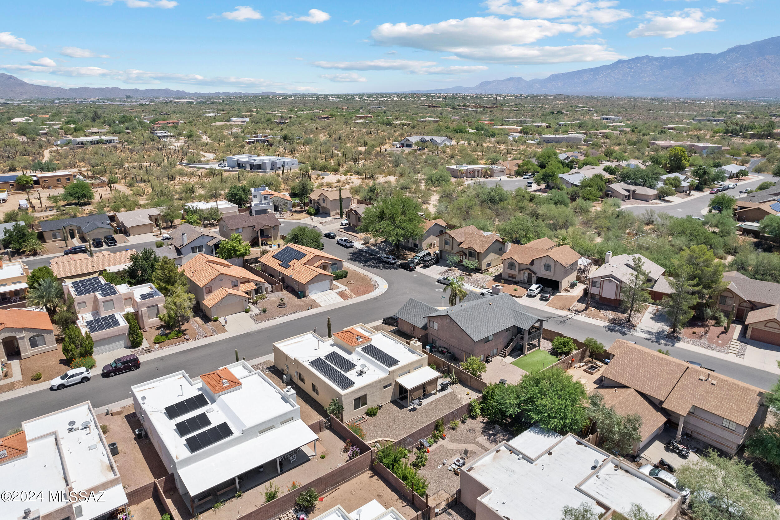 2631 W Camino De La Caterva