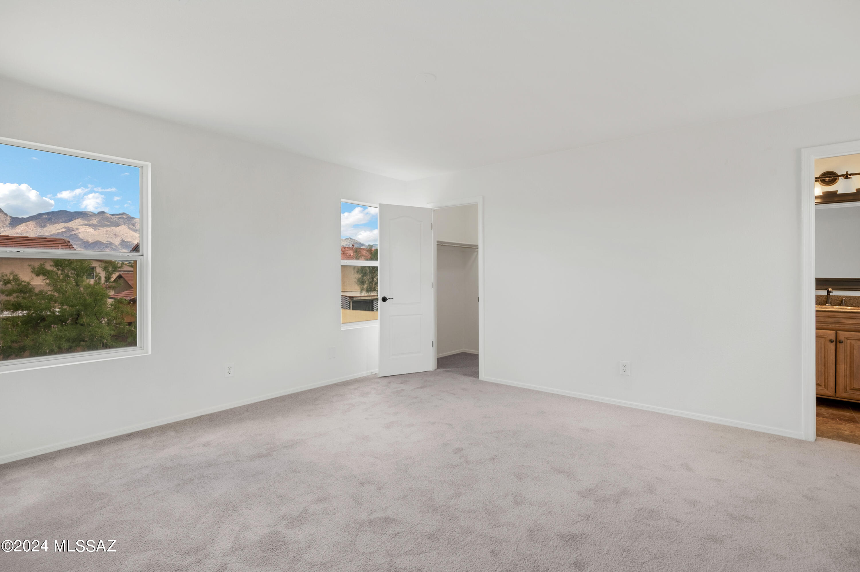 4251 E Parting Waters Way