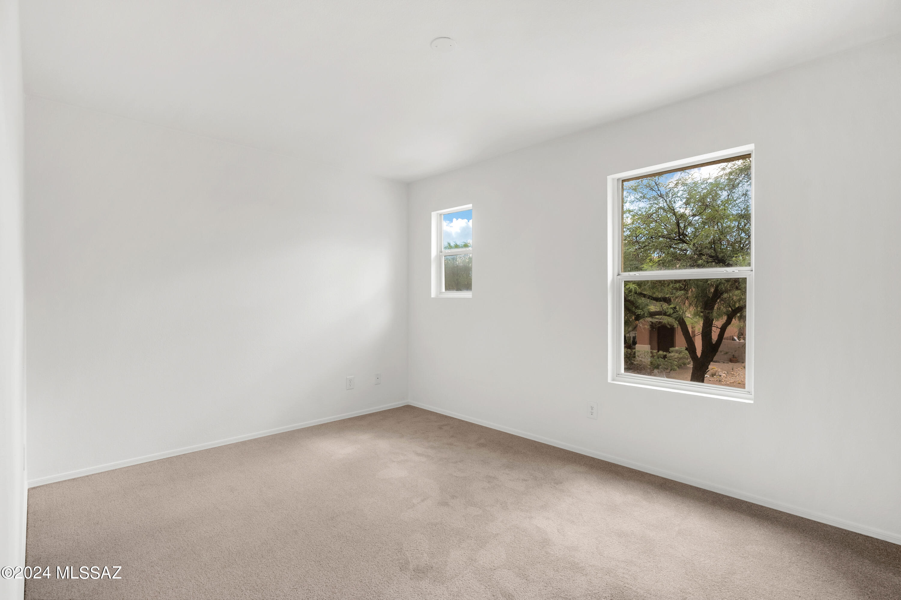 4251 E Parting Waters Way