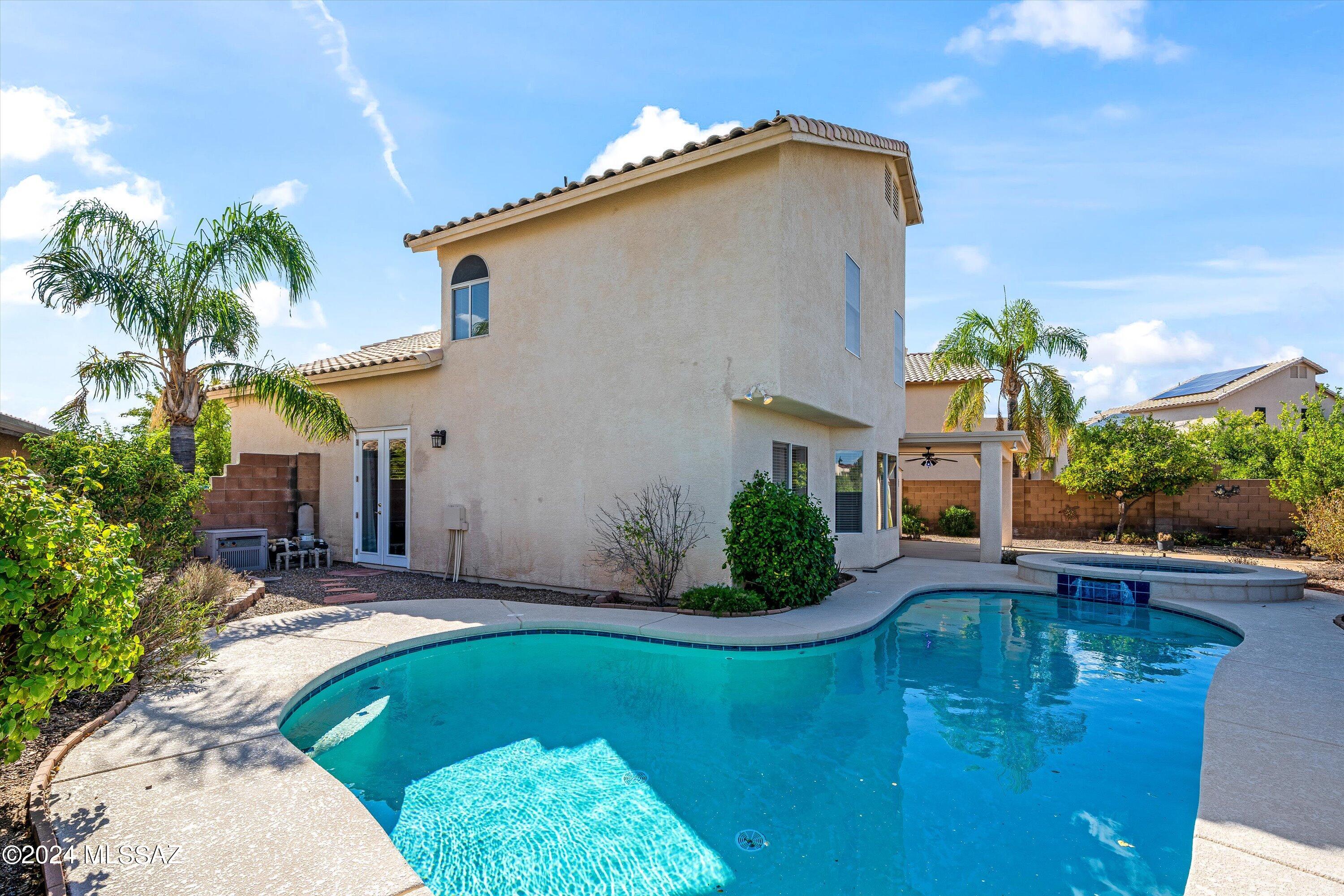 1248 W Weeping Wash Way