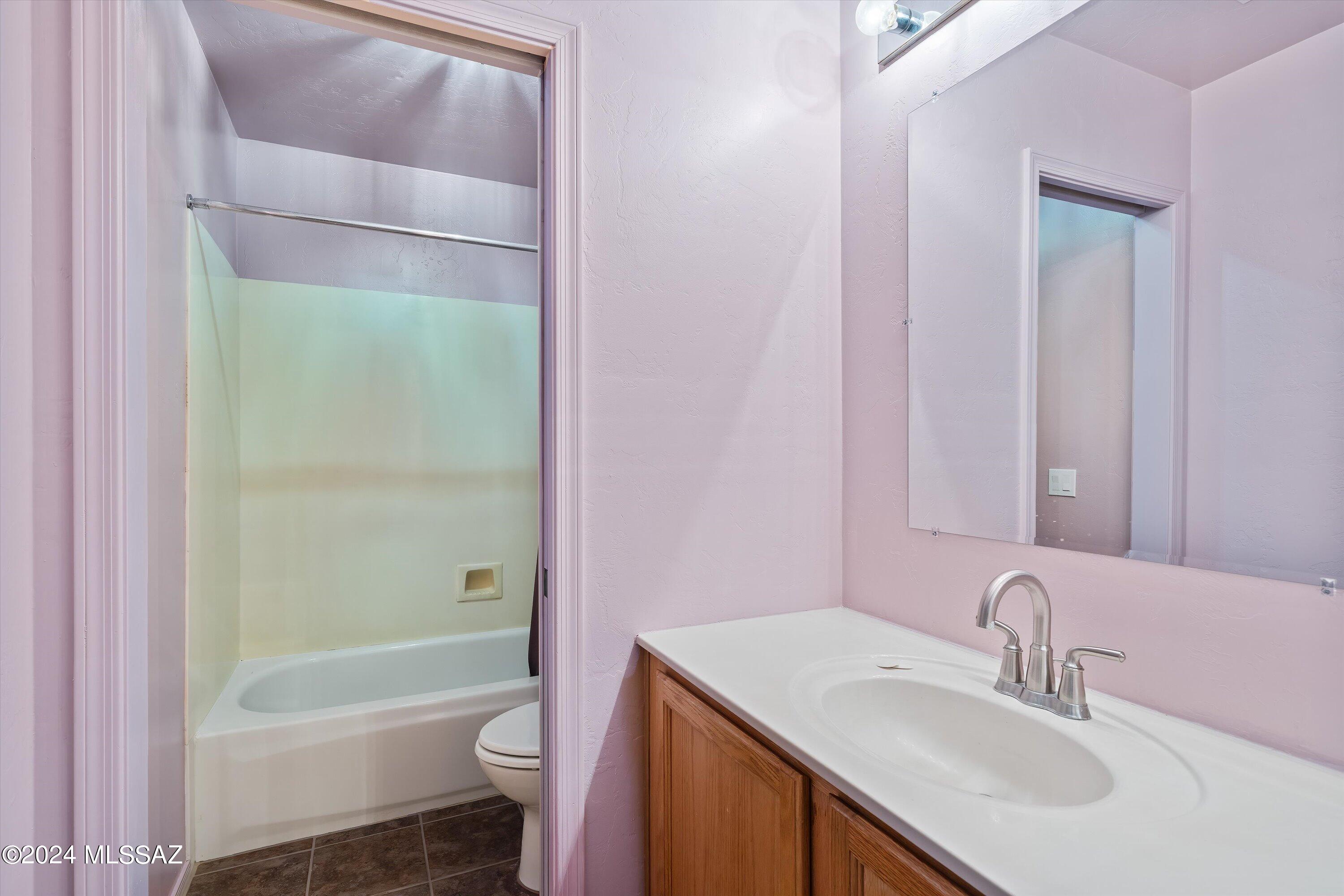 1248 W Weeping Wash Way