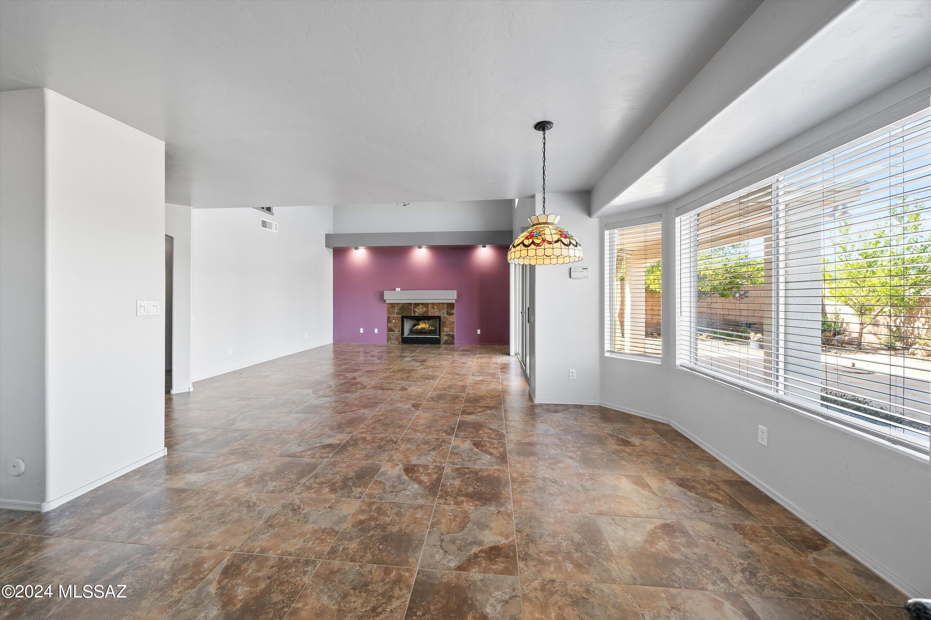 1248 W Weeping Wash Way