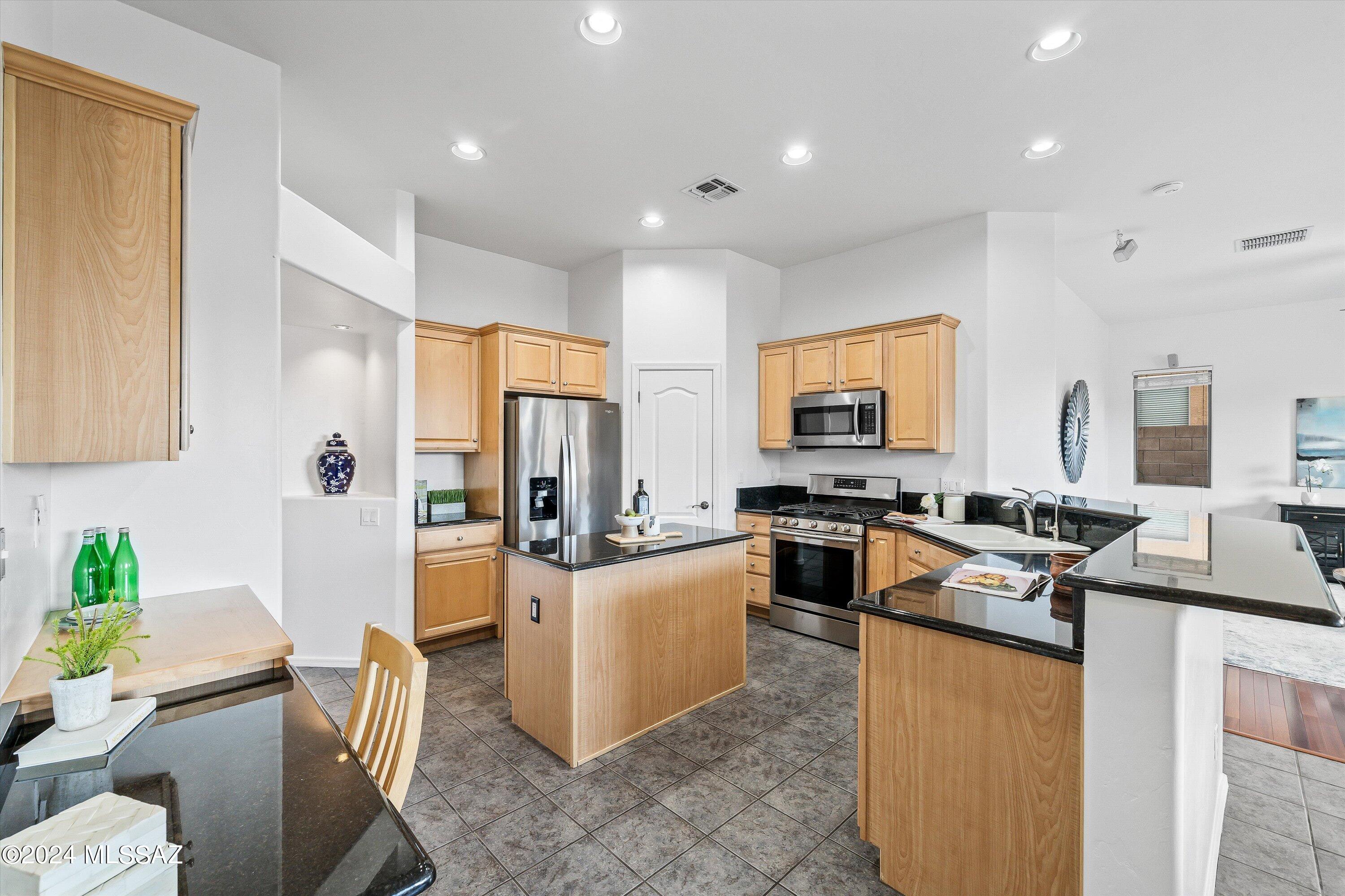 5017 W Bass Butte Lane