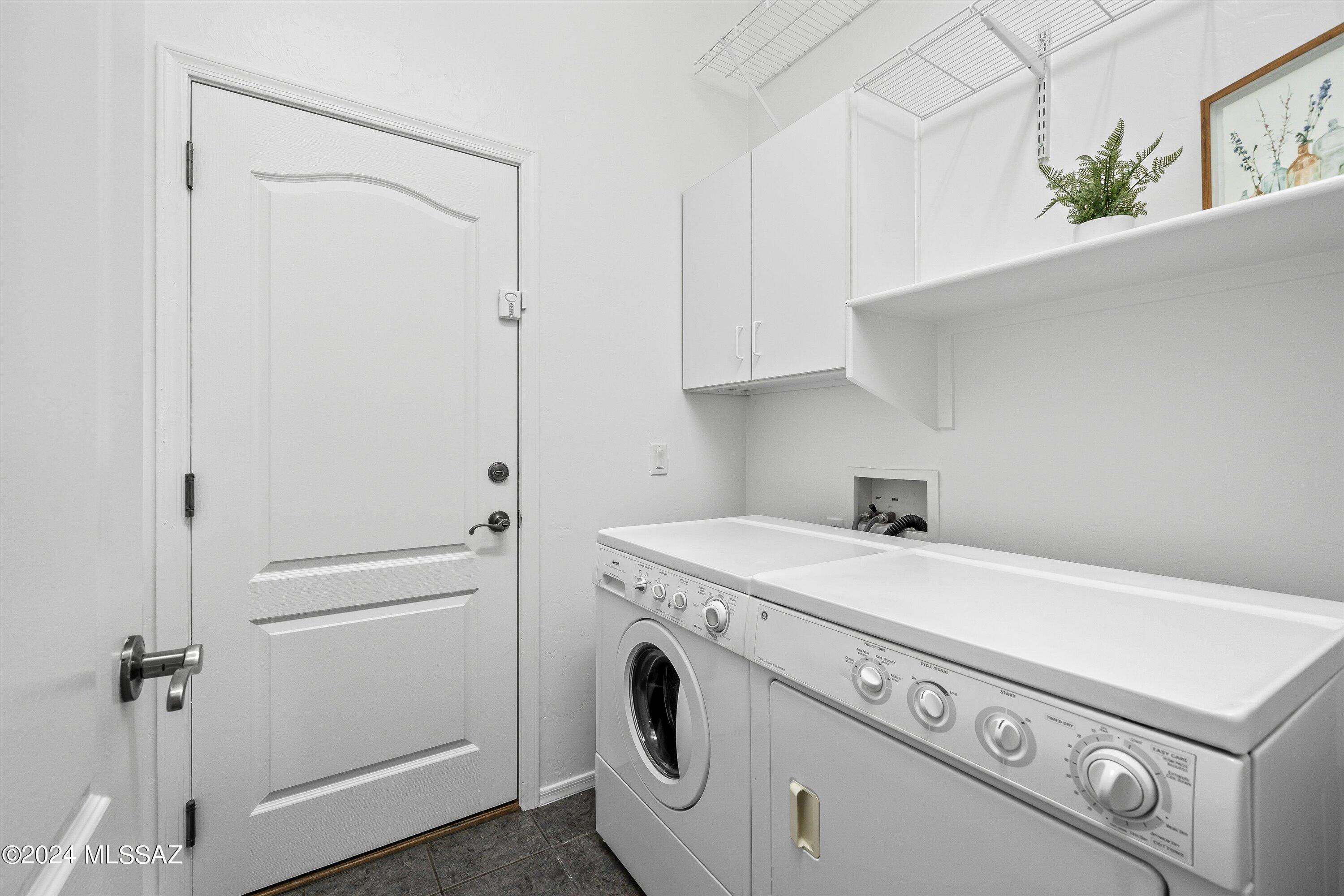 5017 W Bass Butte Lane