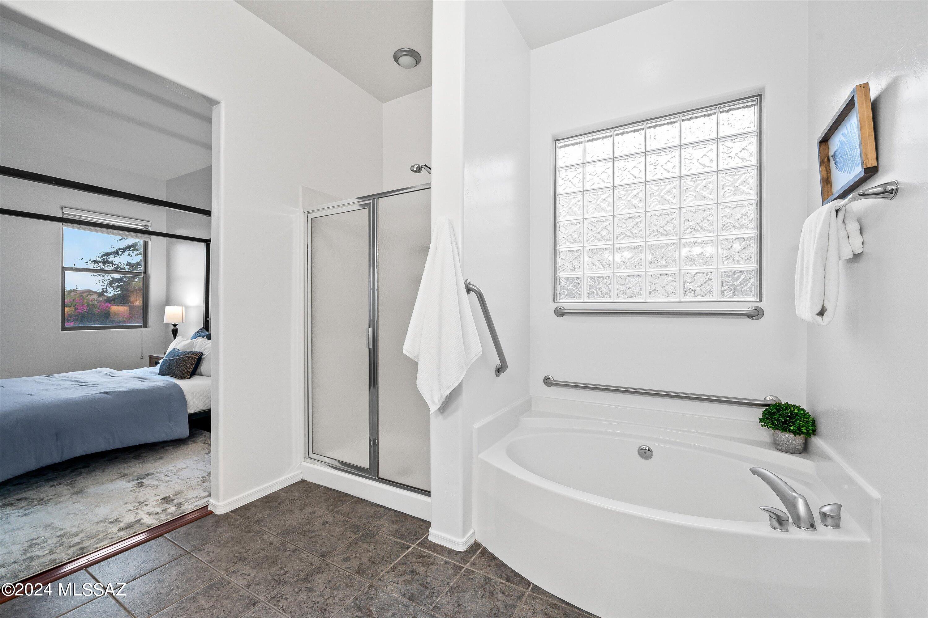 5017 W Bass Butte Lane