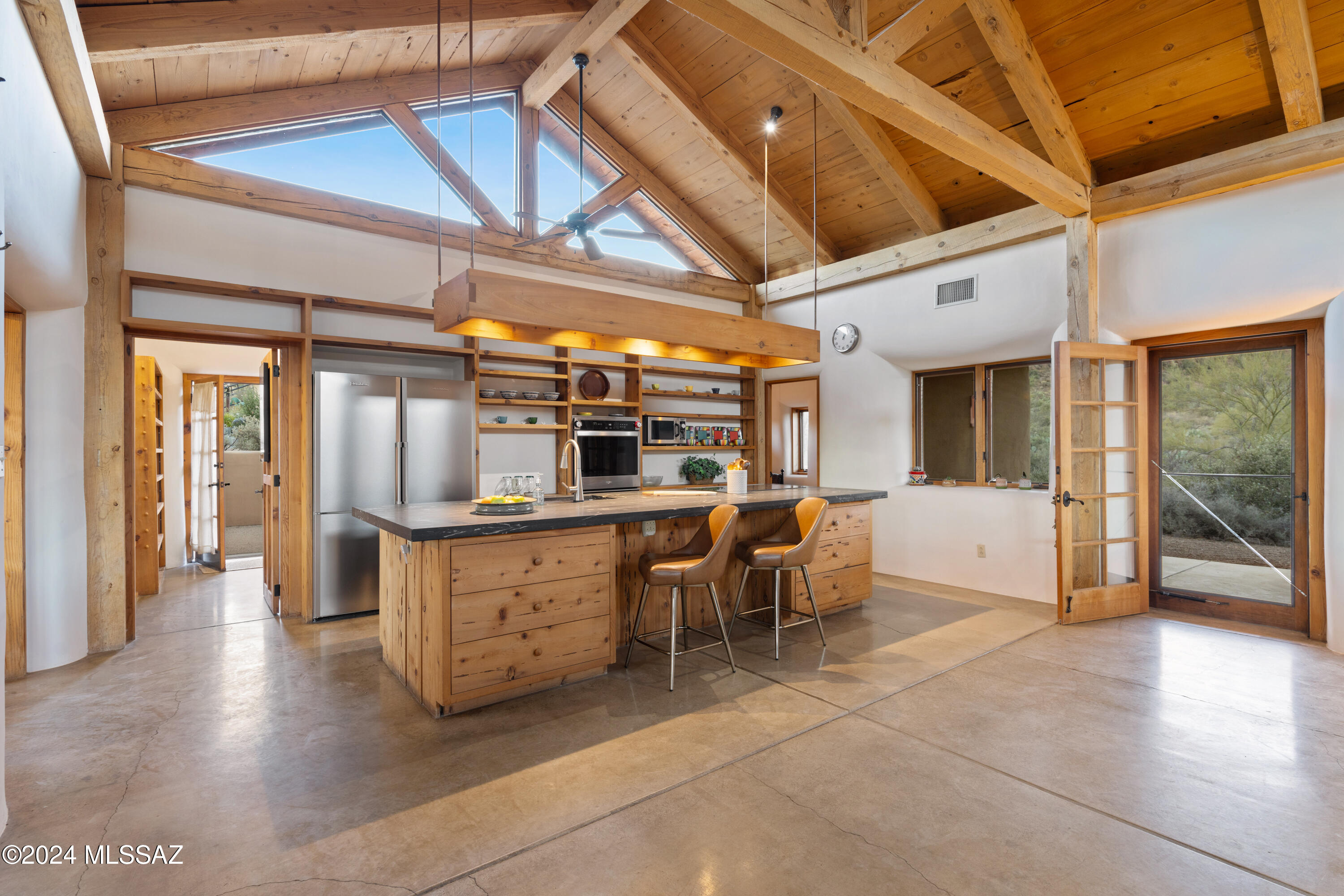 6510 W Banded Gecko Way