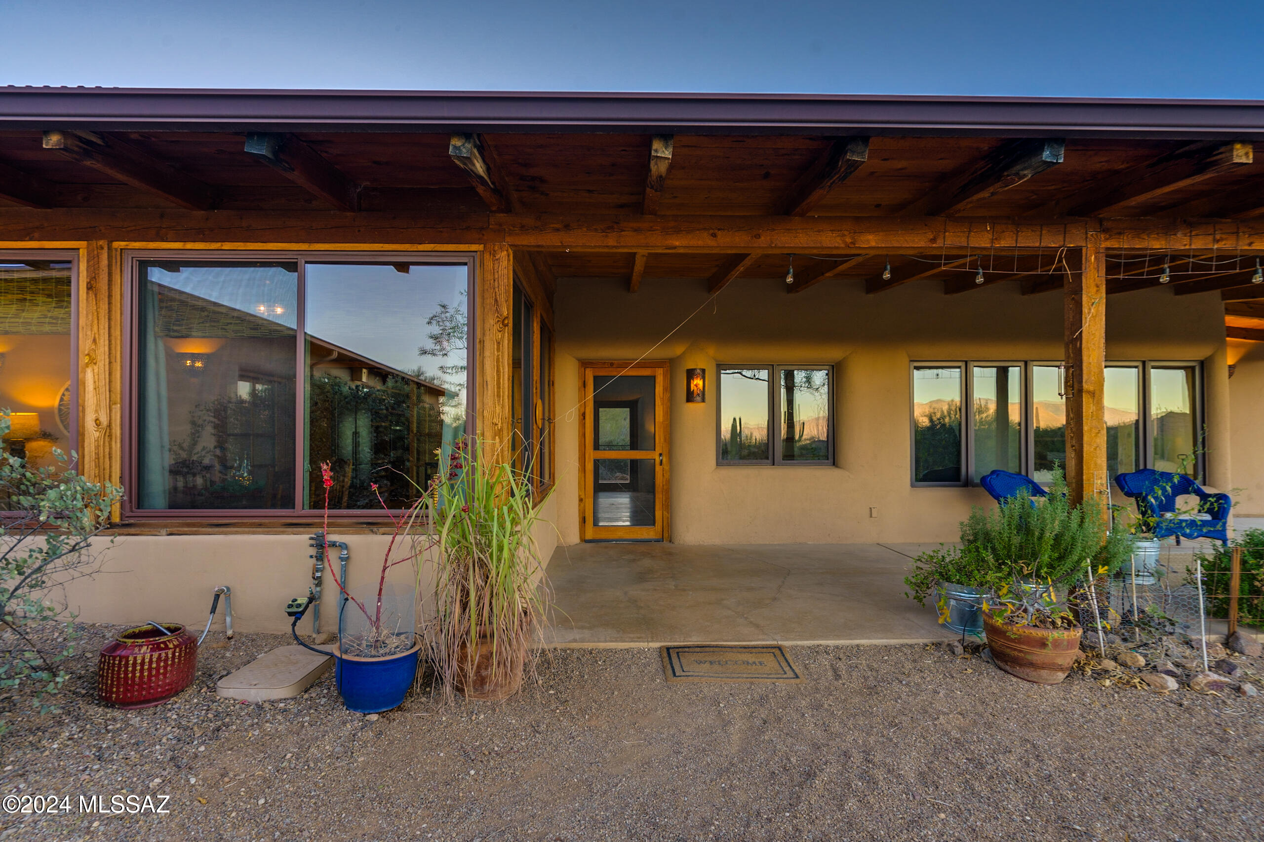 6510 W Banded Gecko Way