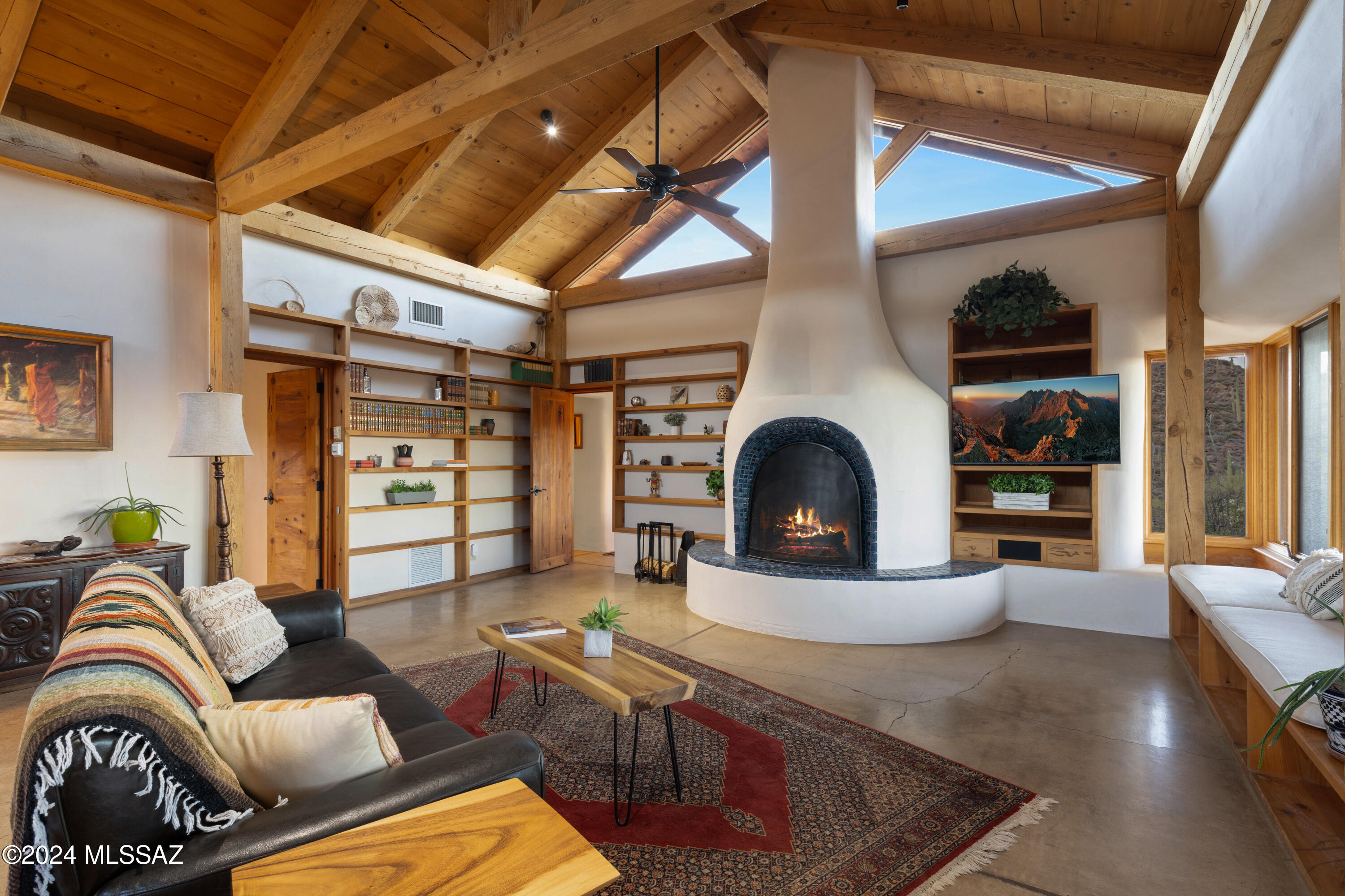 6510 W Banded Gecko Way