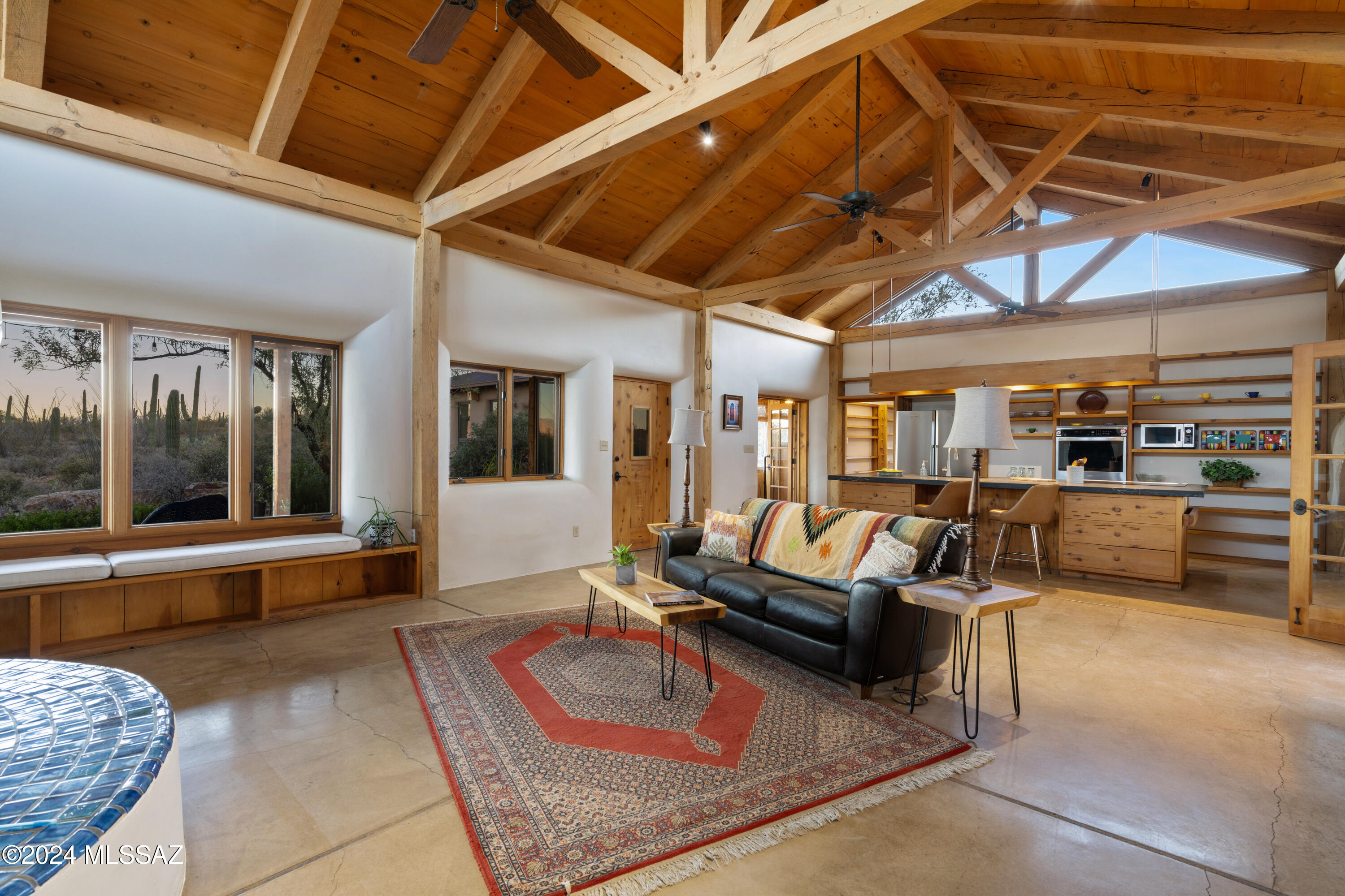 6510 W Banded Gecko Way