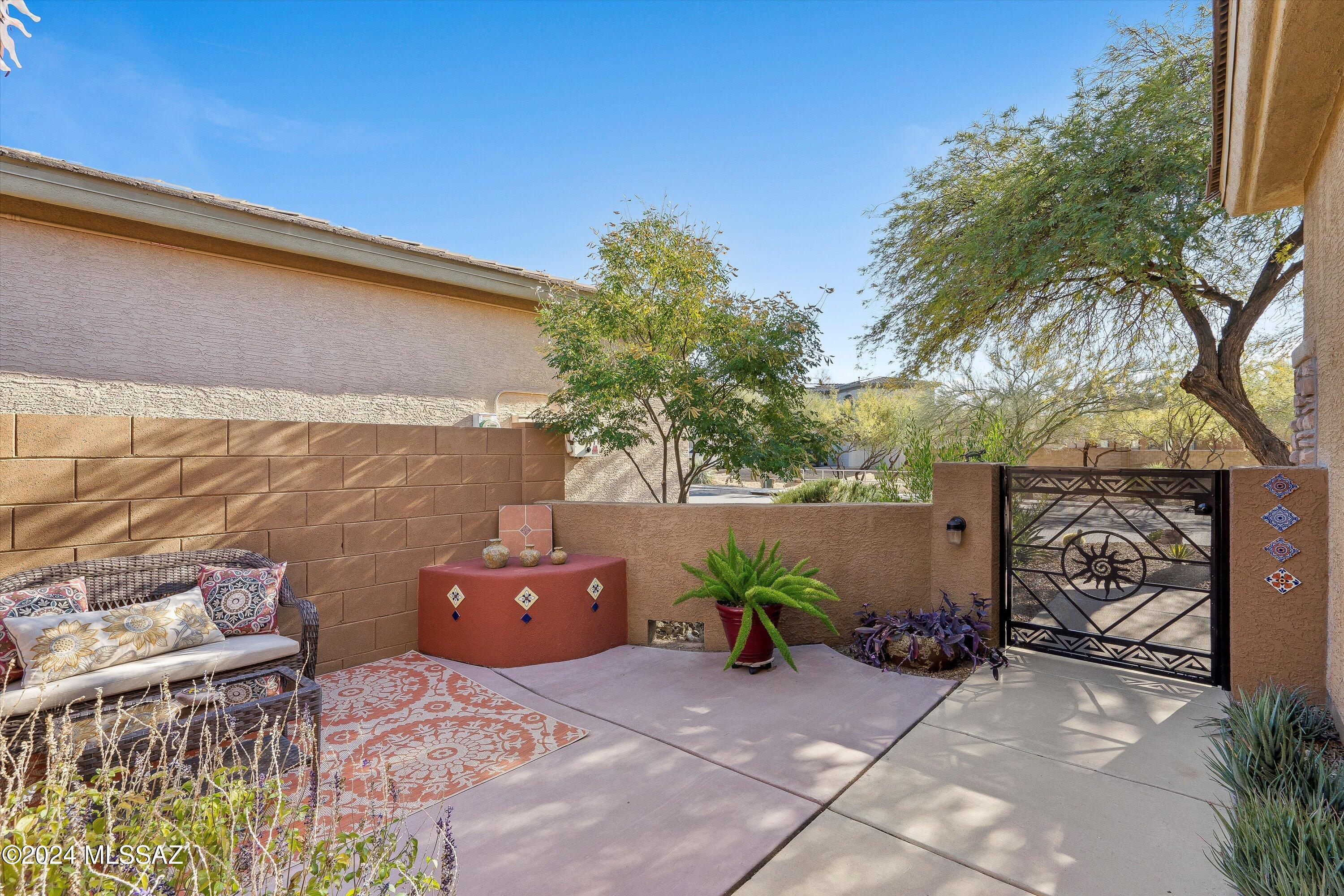 13084 N Toucan Drive