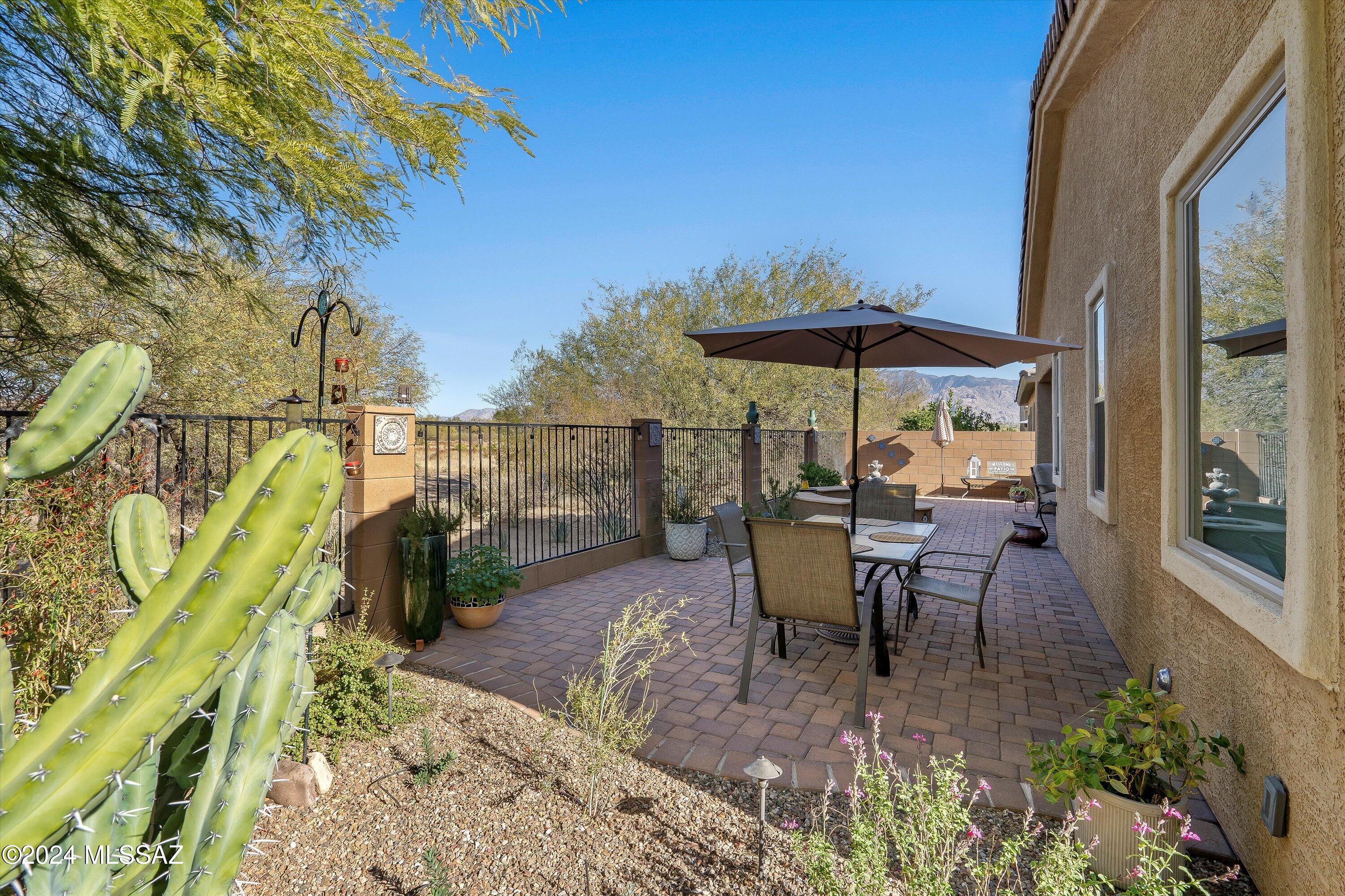 13084 N Toucan Drive