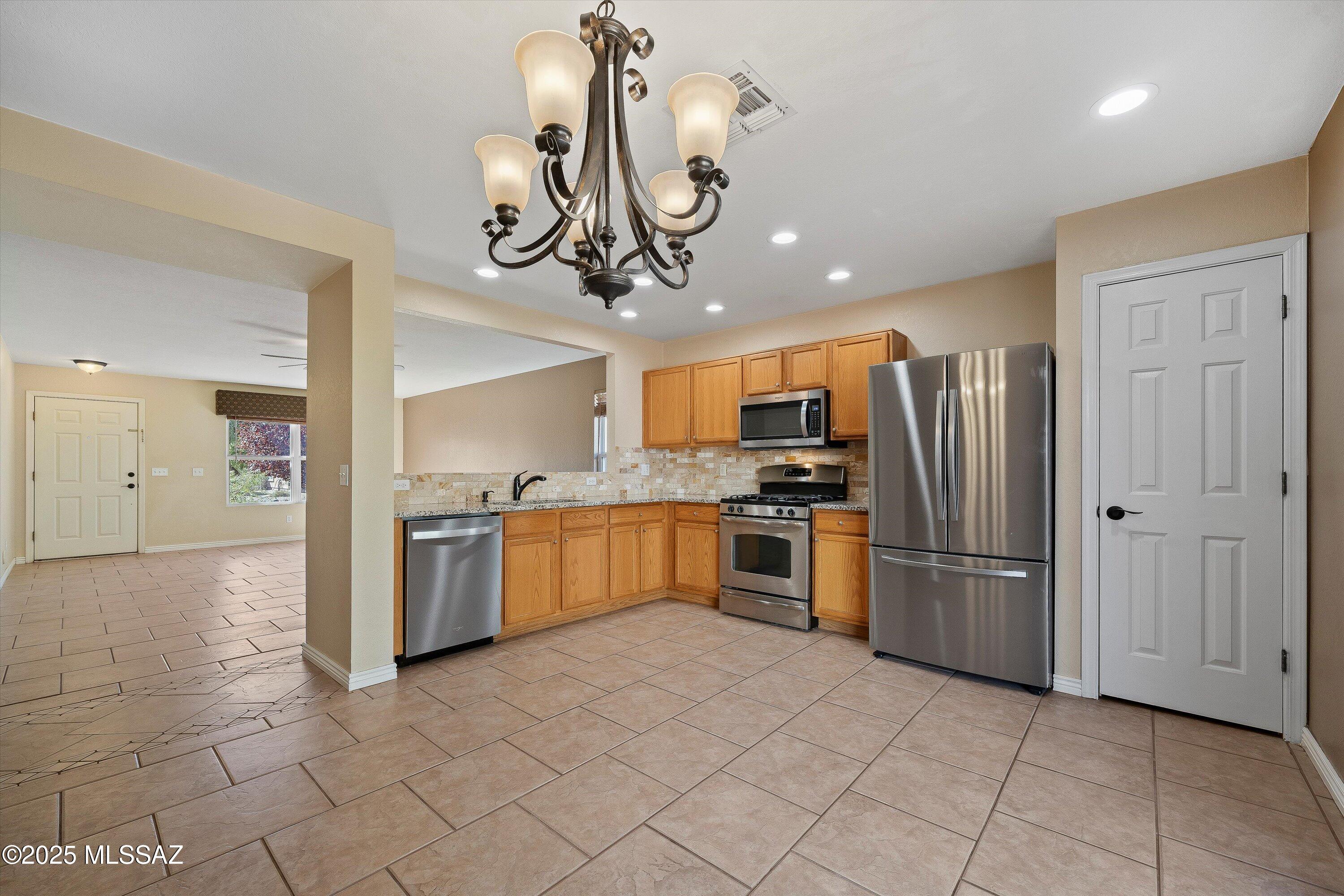 13146 N Tanner Robert Drive