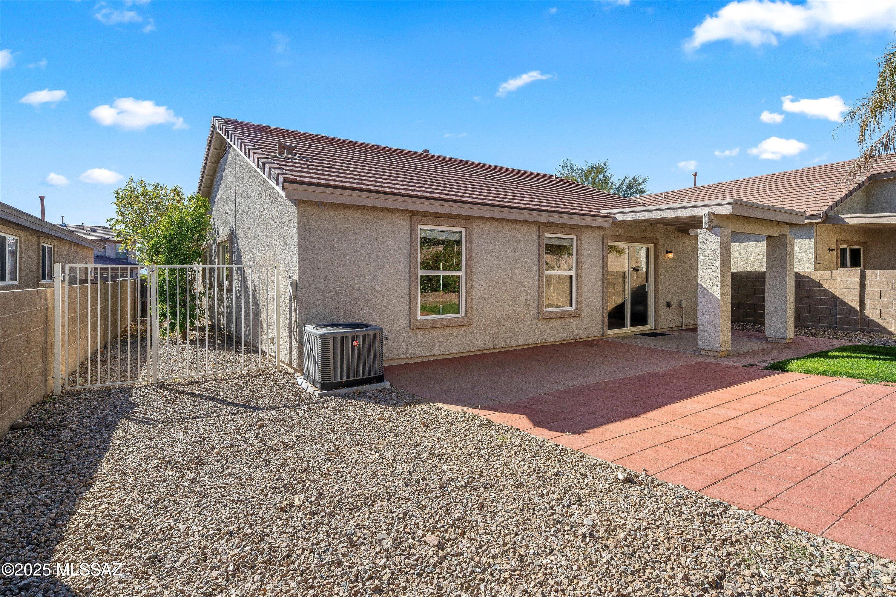 13146 N Tanner Robert Drive