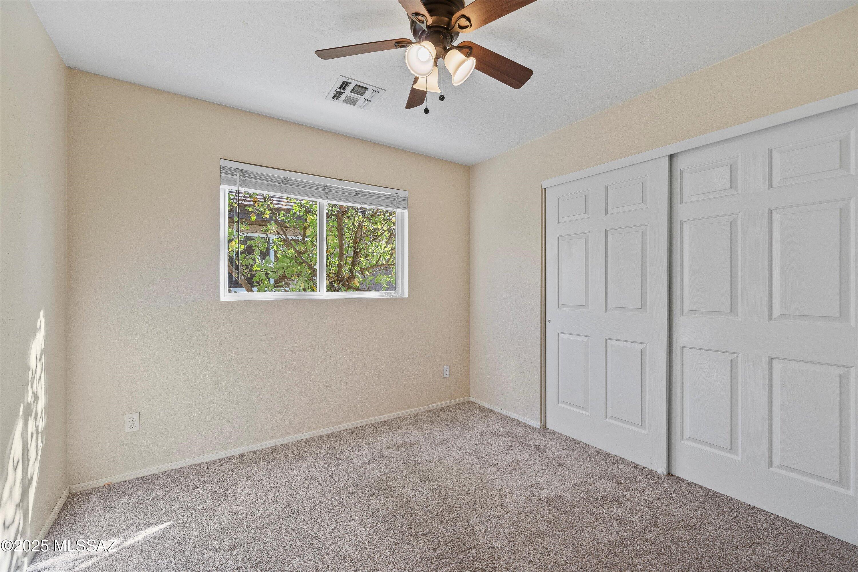 13146 N Tanner Robert Drive