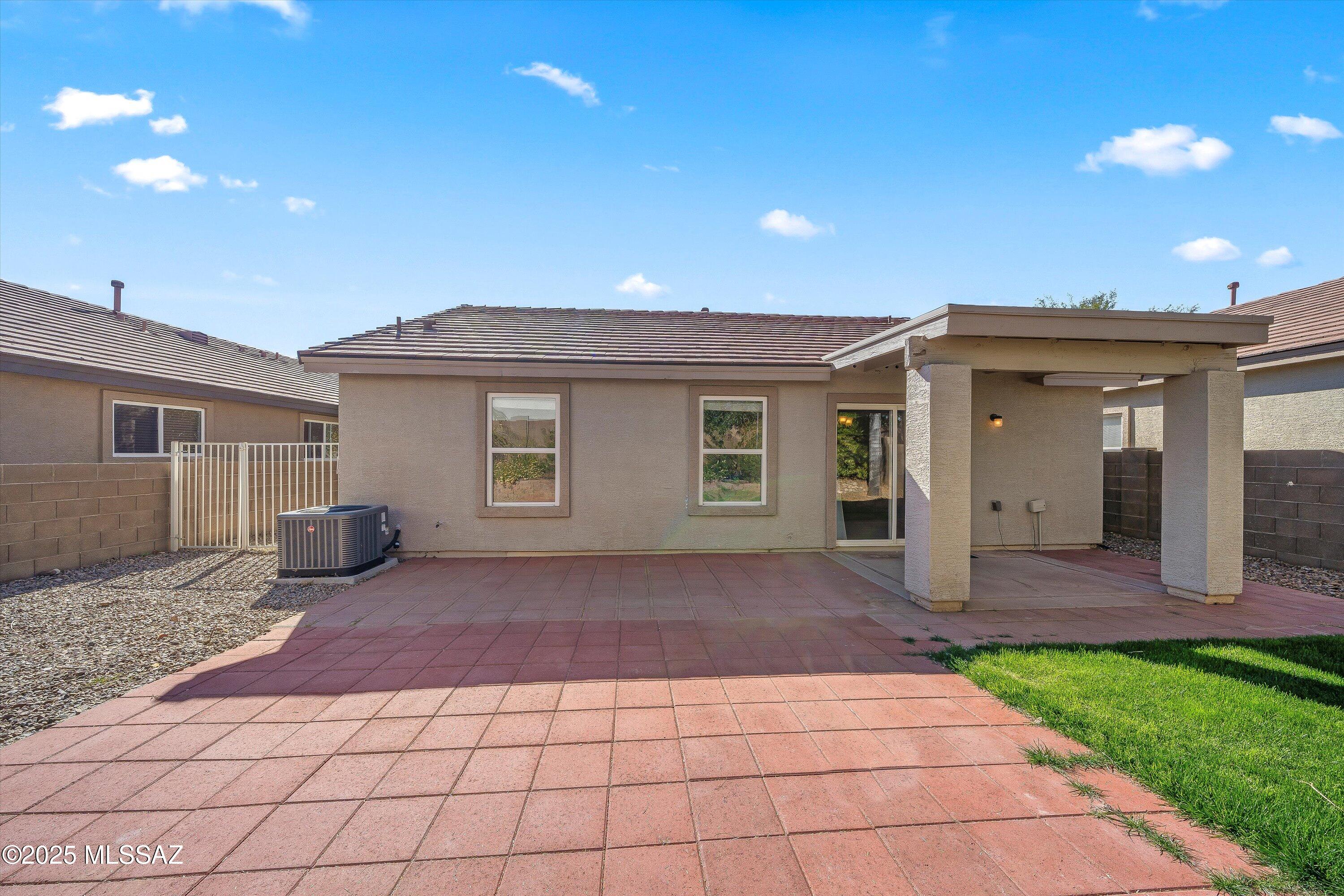 13146 N Tanner Robert Drive