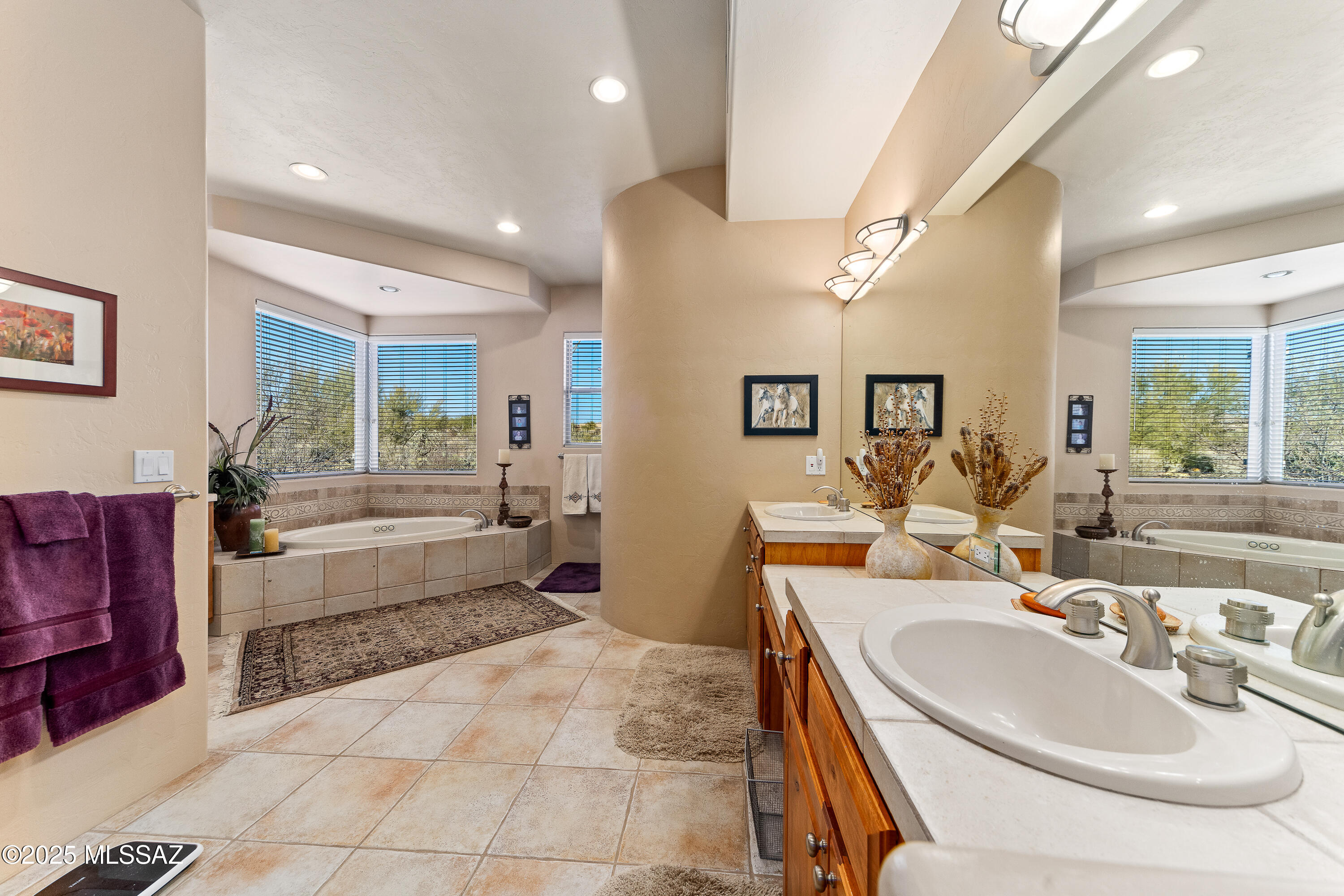 588 W Quiet Springs Drive