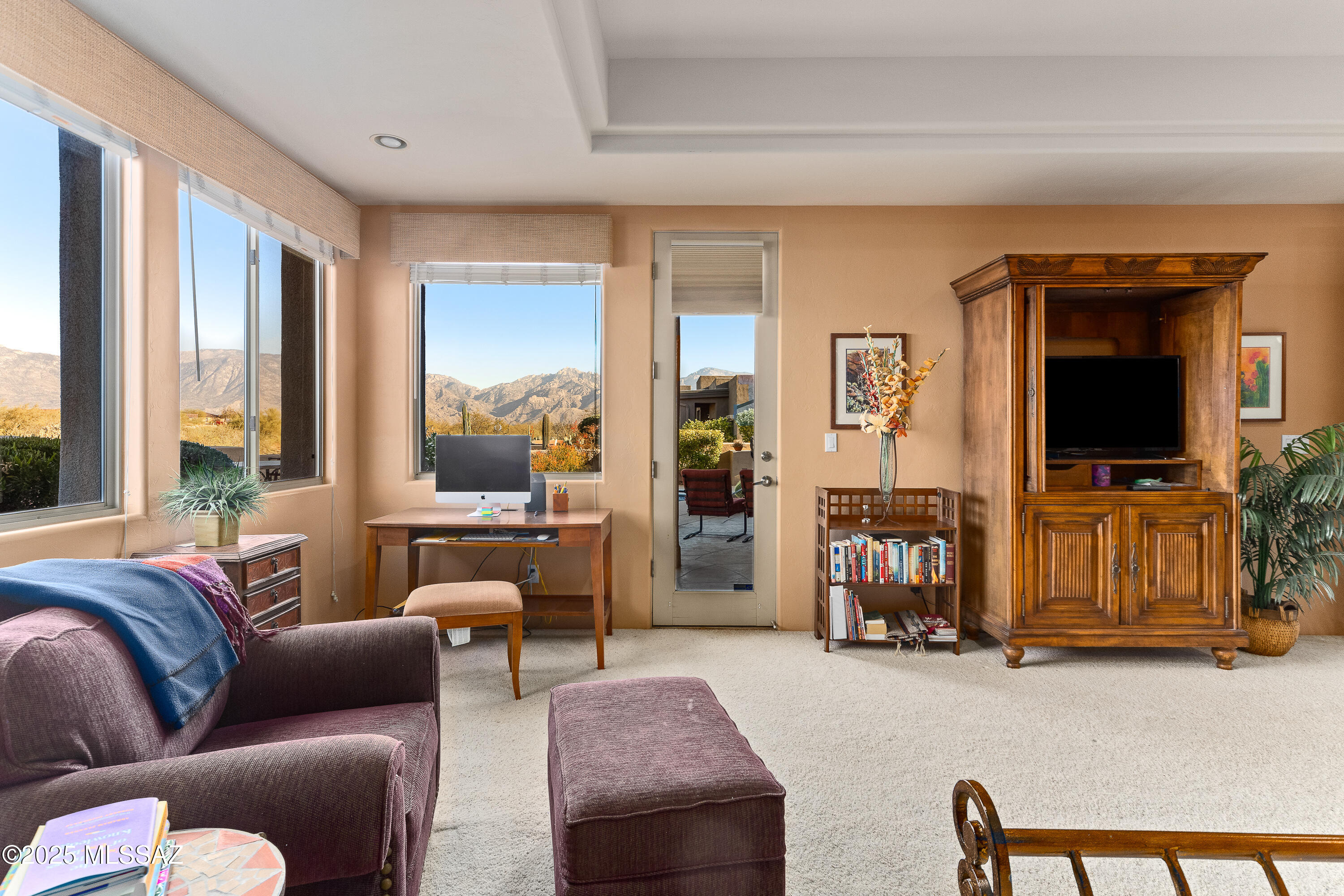 588 W Quiet Springs Drive