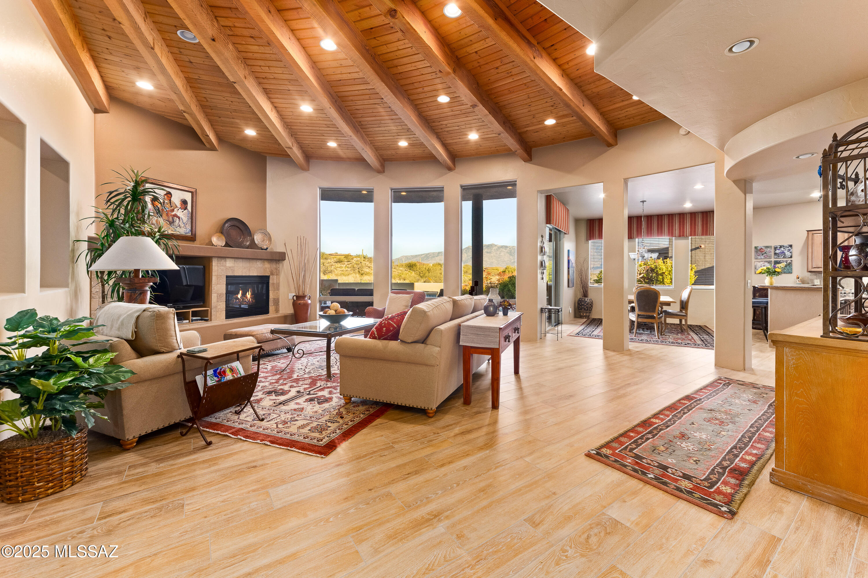 588 W Quiet Springs Drive