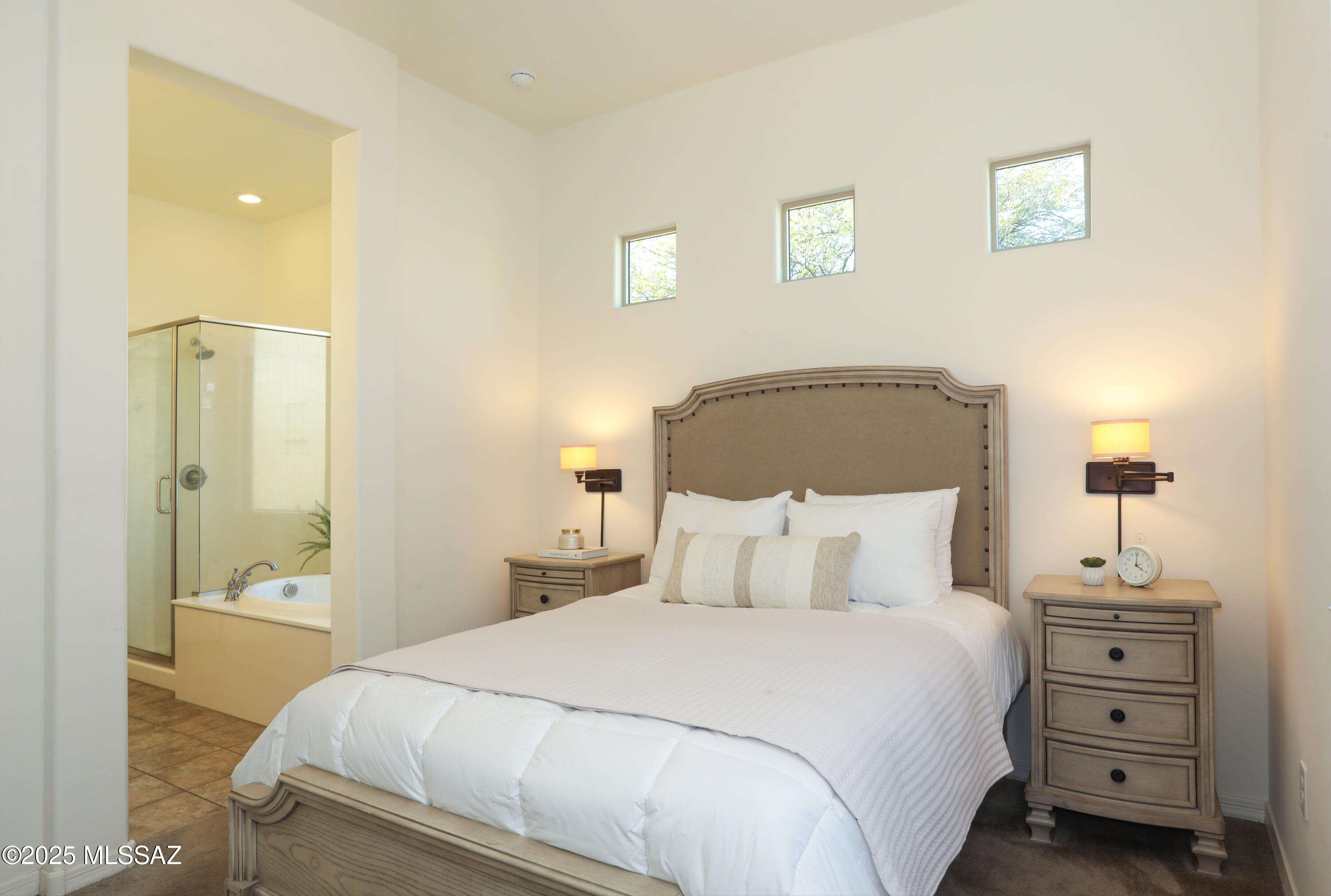 13446 N Flaxleaf Place