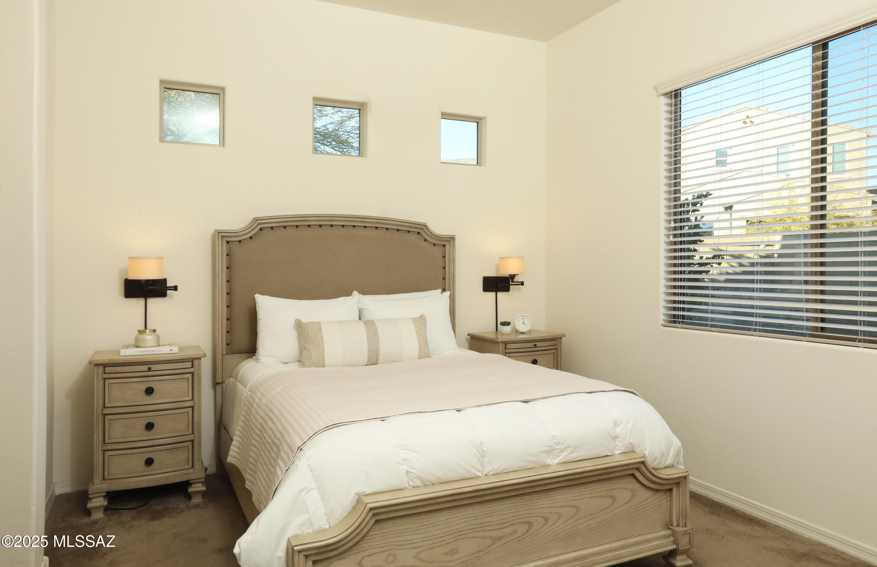 13446 N Flaxleaf Place