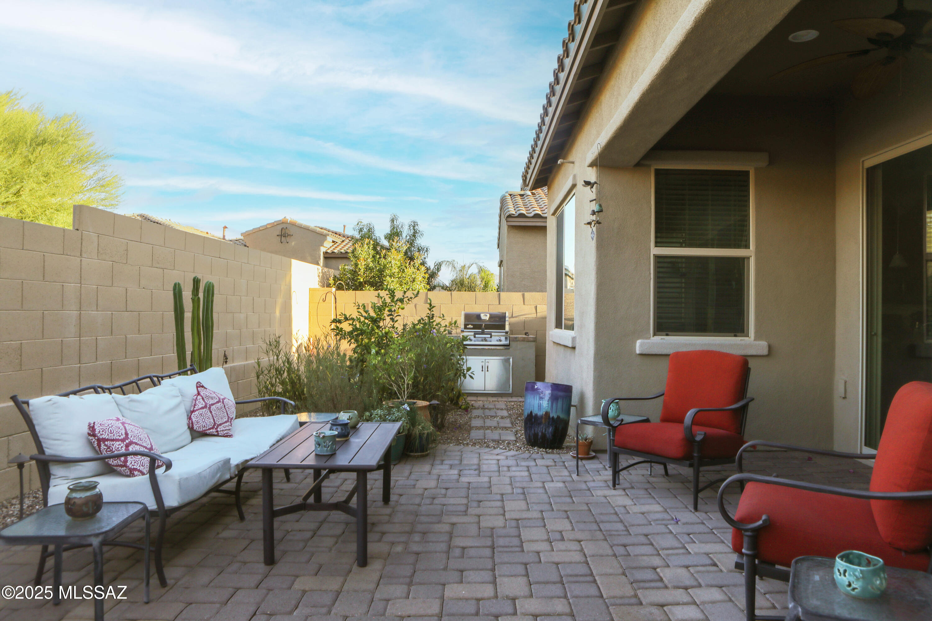 13446 N Flaxleaf Place