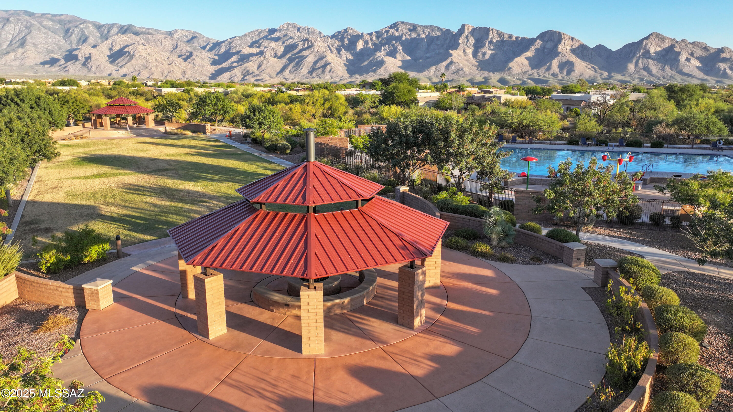 13446 N Flaxleaf Place